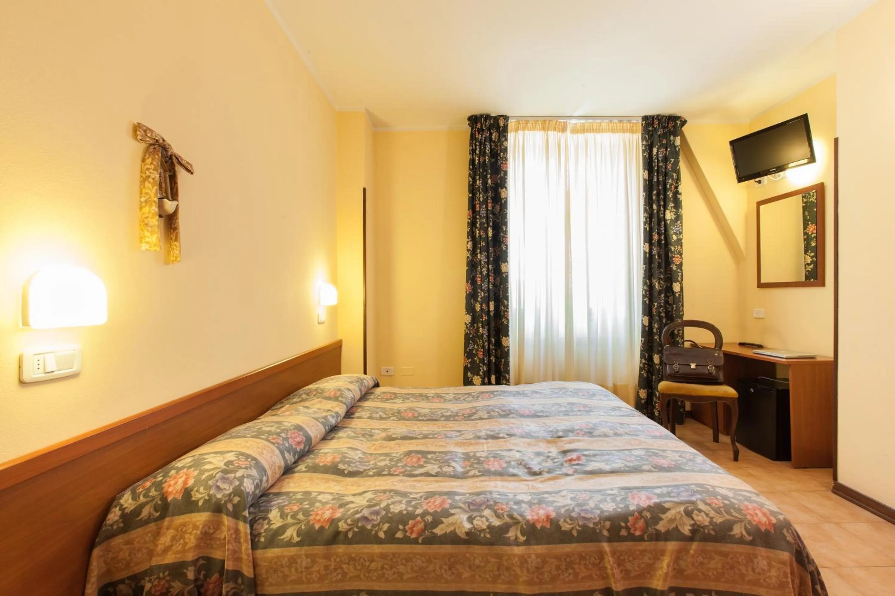 Photo of the whole room, Bed in Hotel Fabbrini