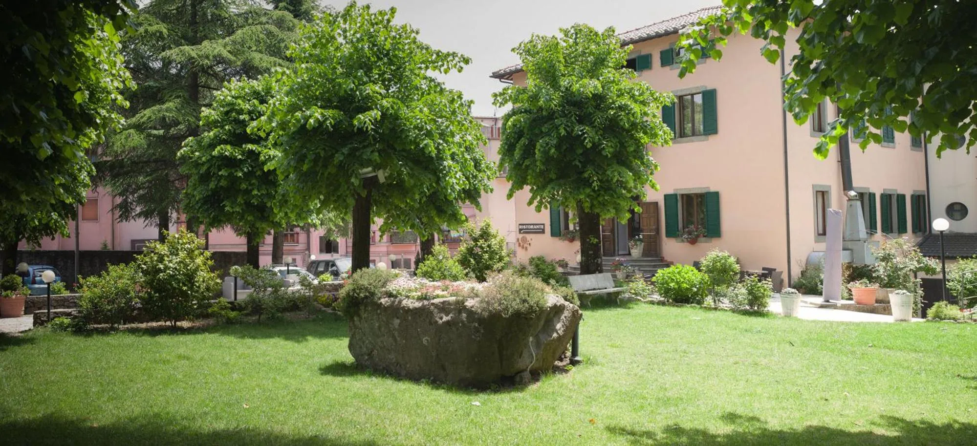 Garden in Hotel Fabbrini