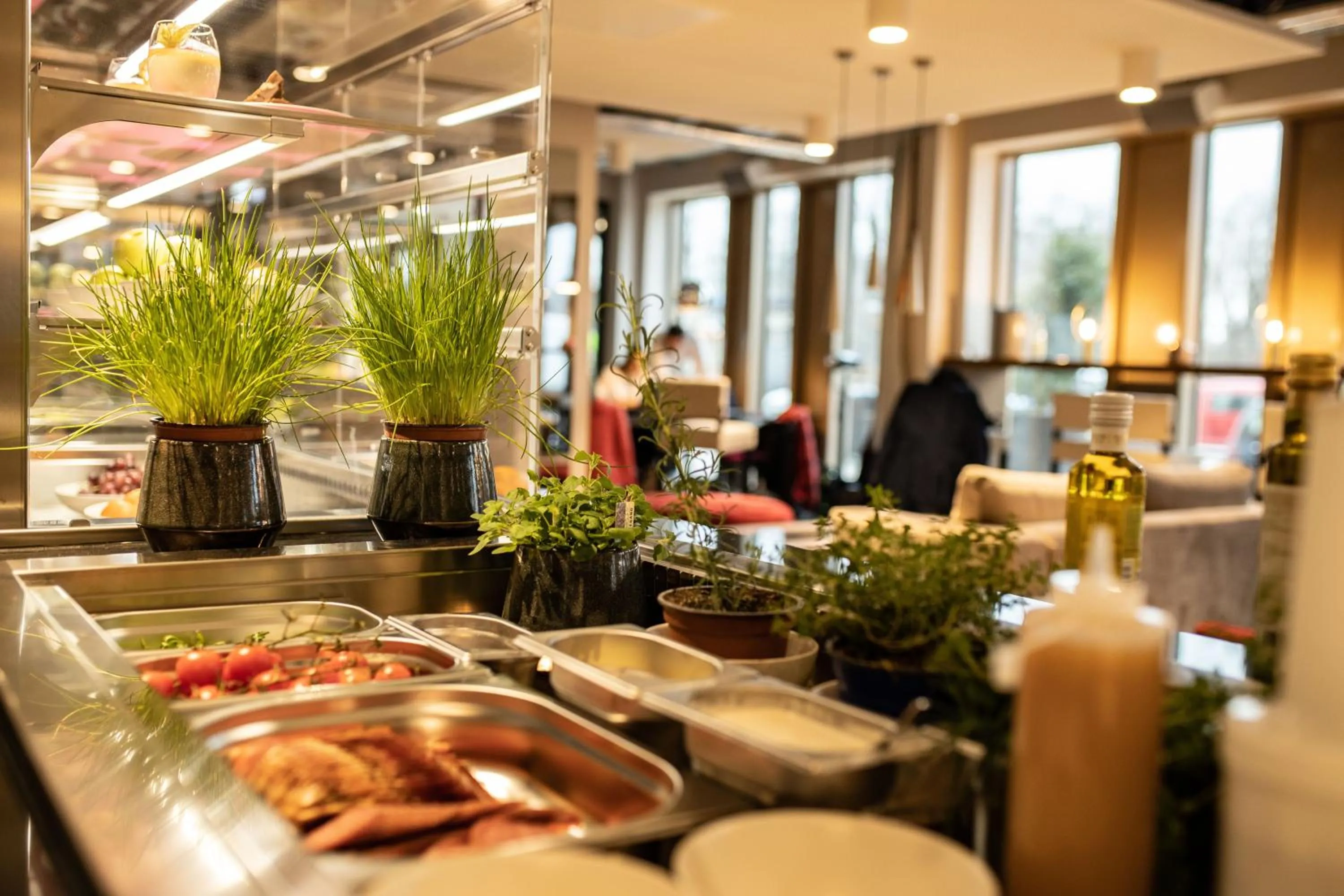 Restaurant/places to eat in MASEVEN München Messe Dornach