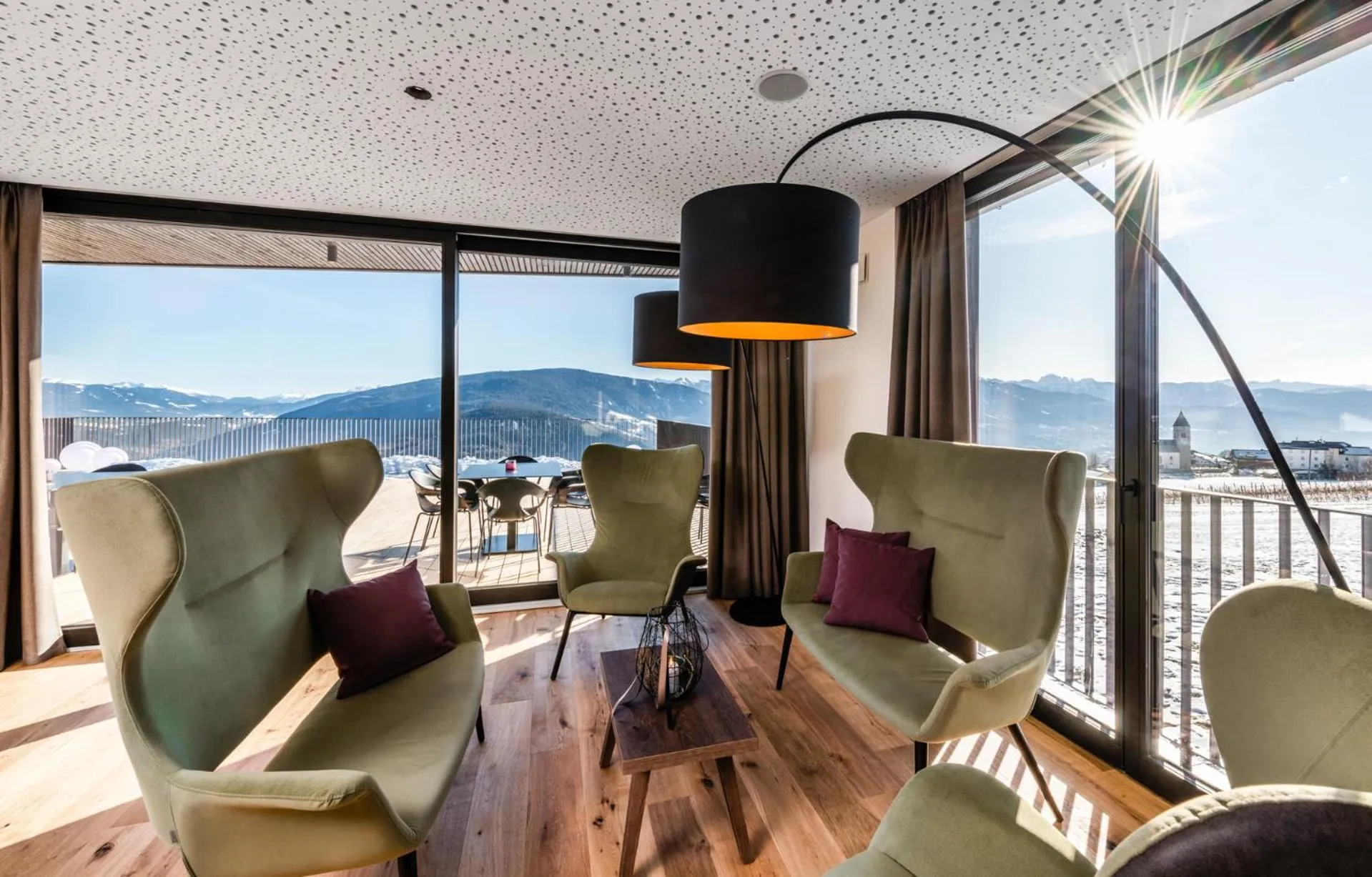 Lounge or bar in Aparthotel Panorama Living Dolomites