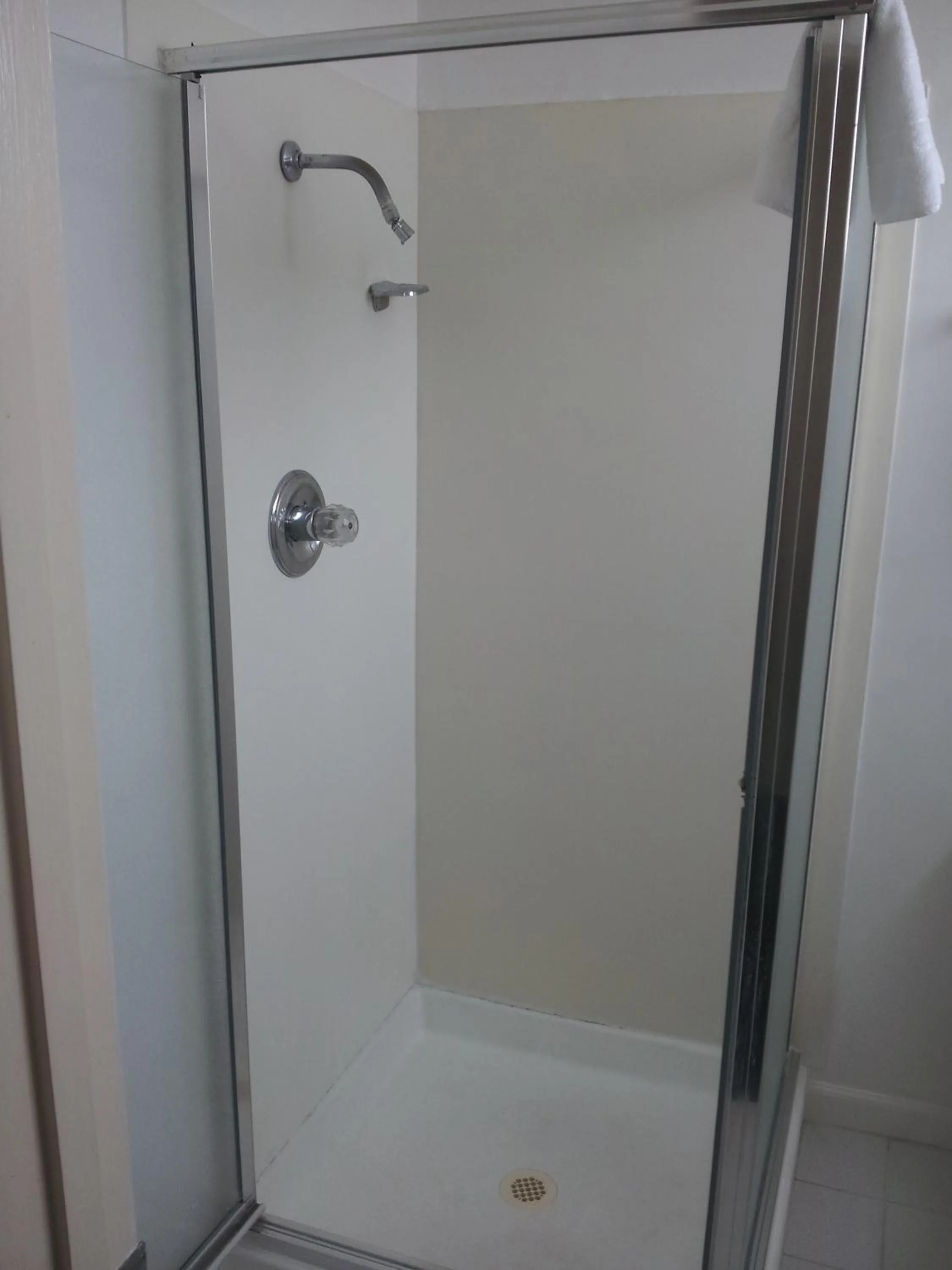 Bathroom in Mission Inn