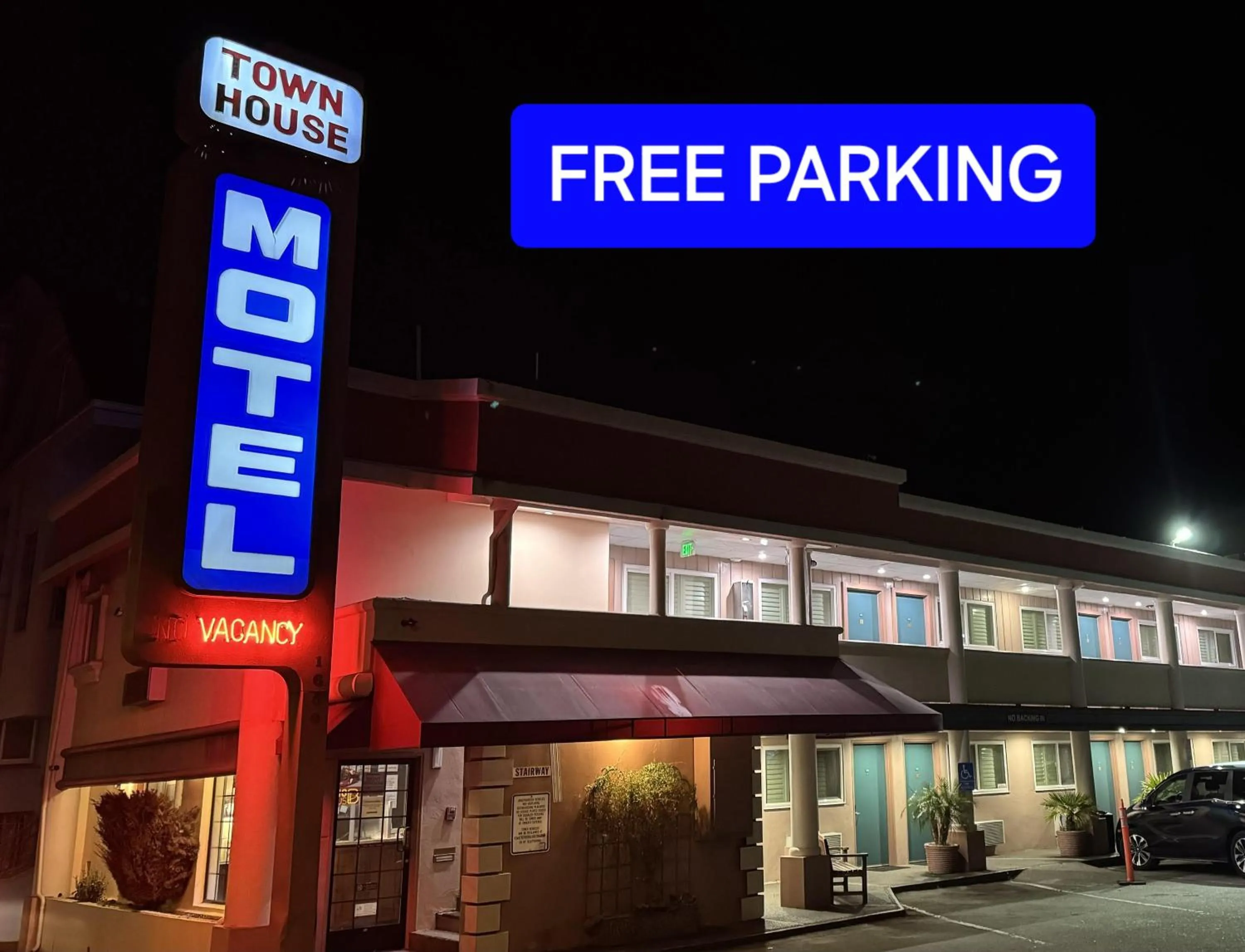 Property building in Town House Motel