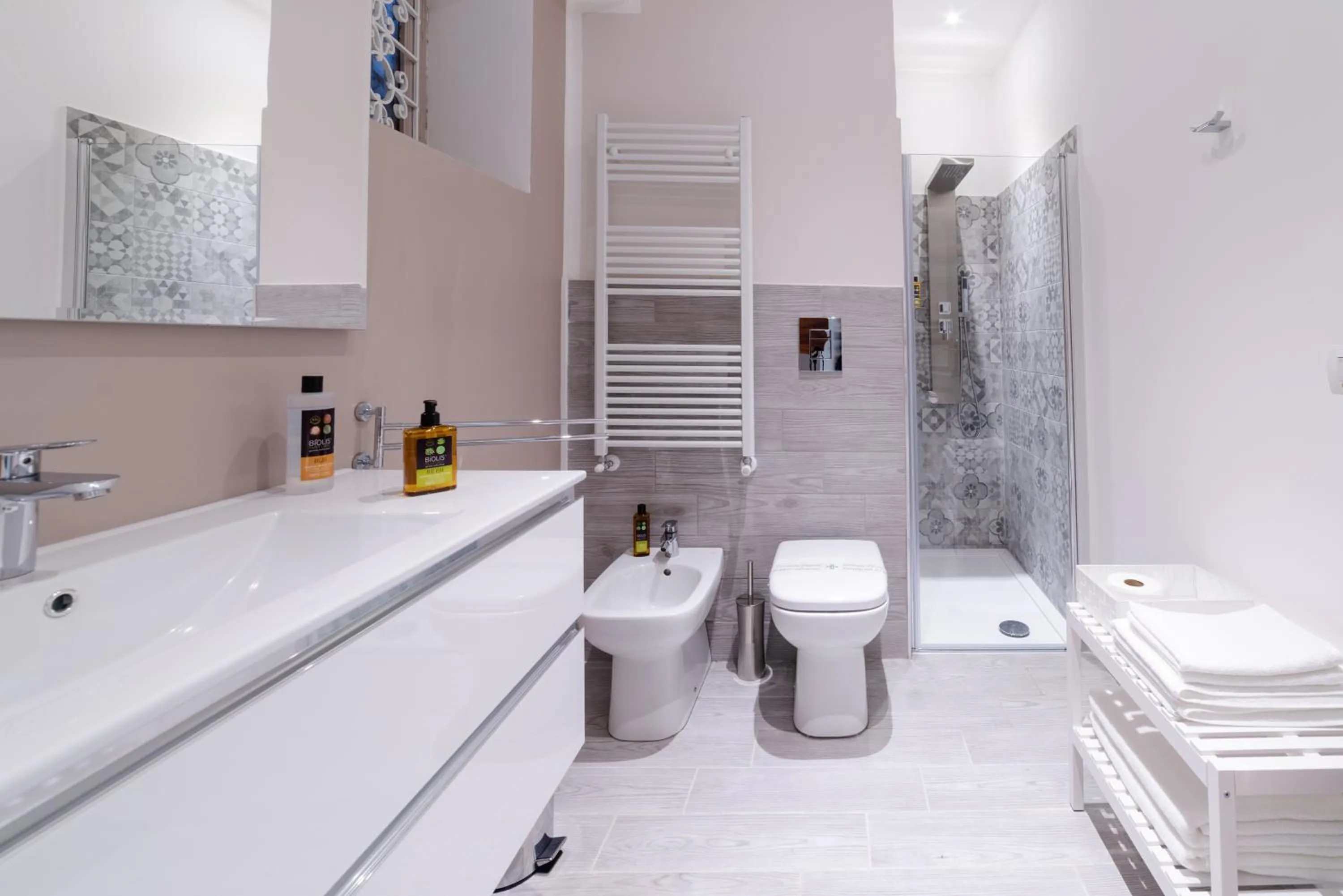 Bathroom in Re Vittorio