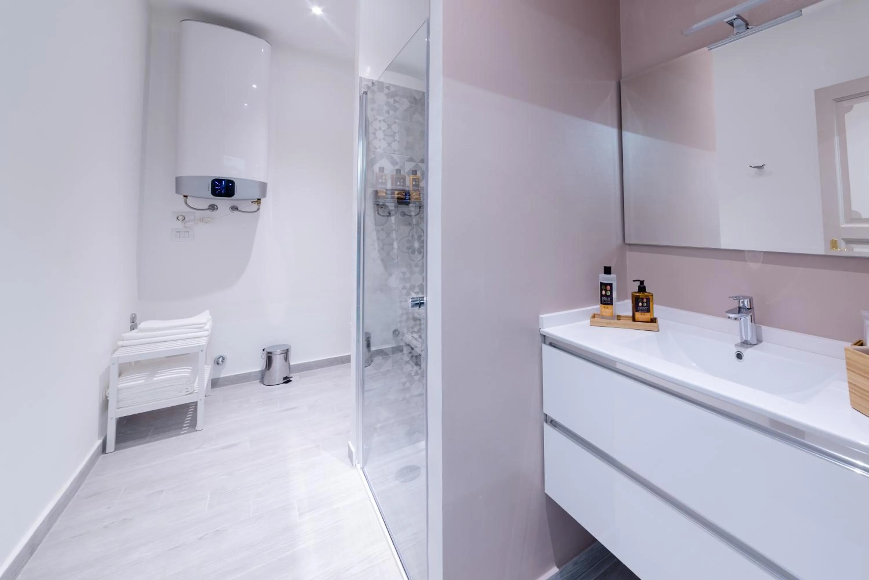 Bathroom in Re Vittorio