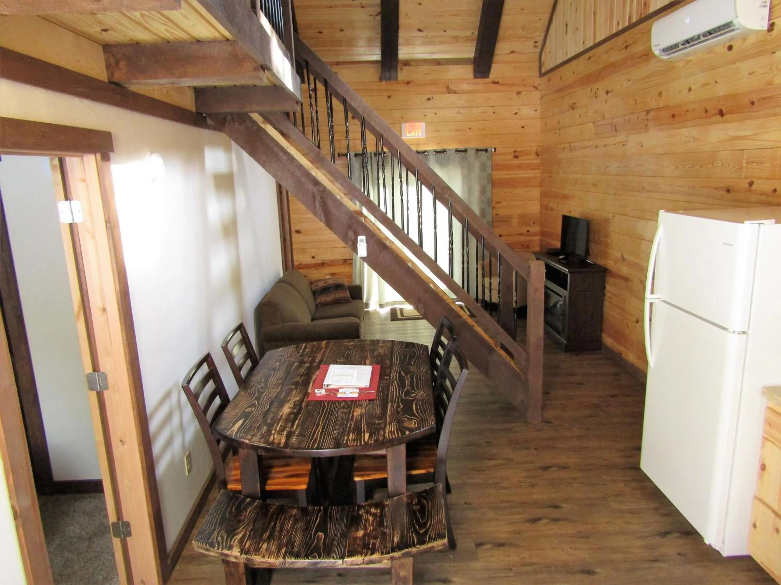 Freedom Ridge Cabins