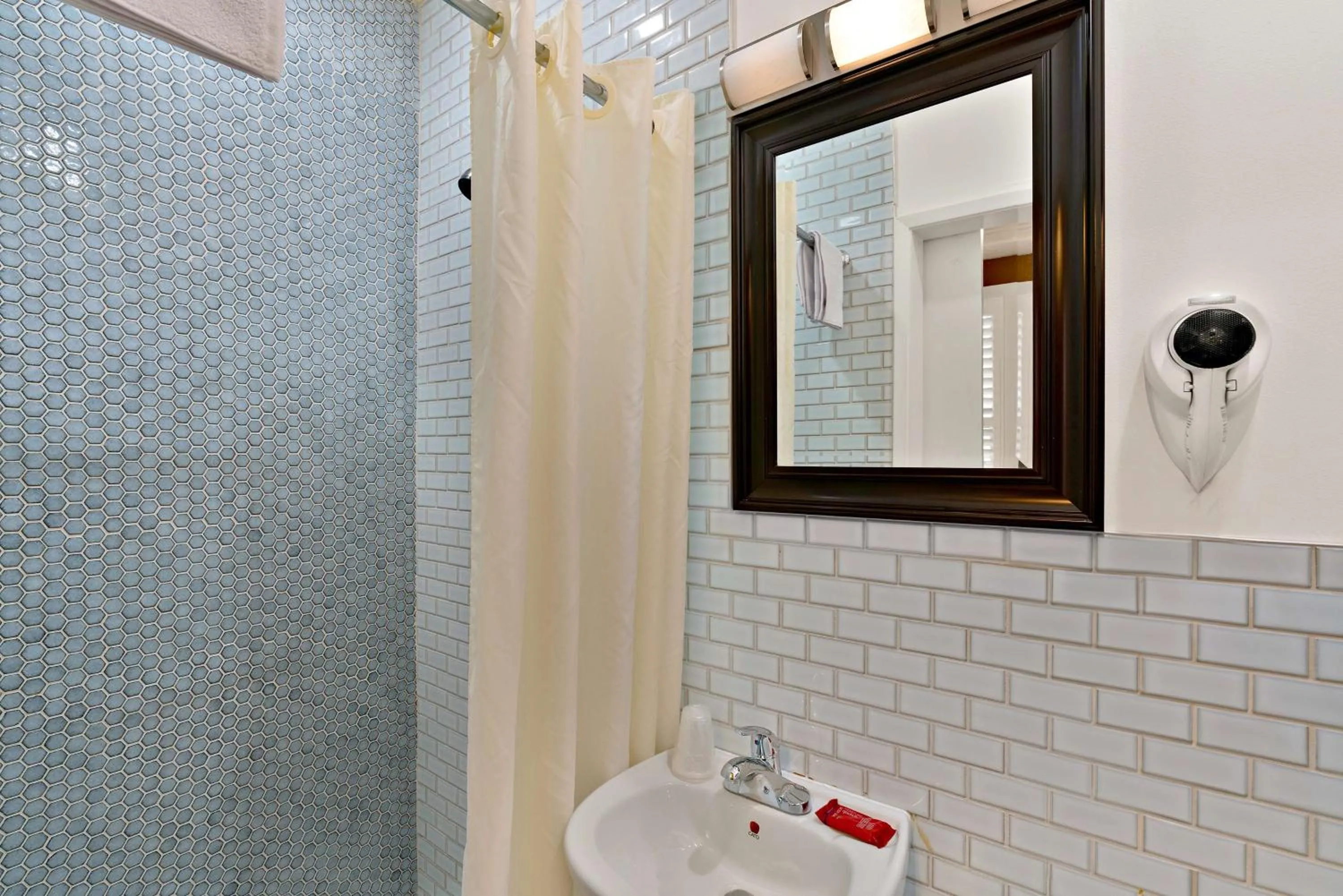 Bathroom in Mithila San Francisco - SureStay Collection by Best Western