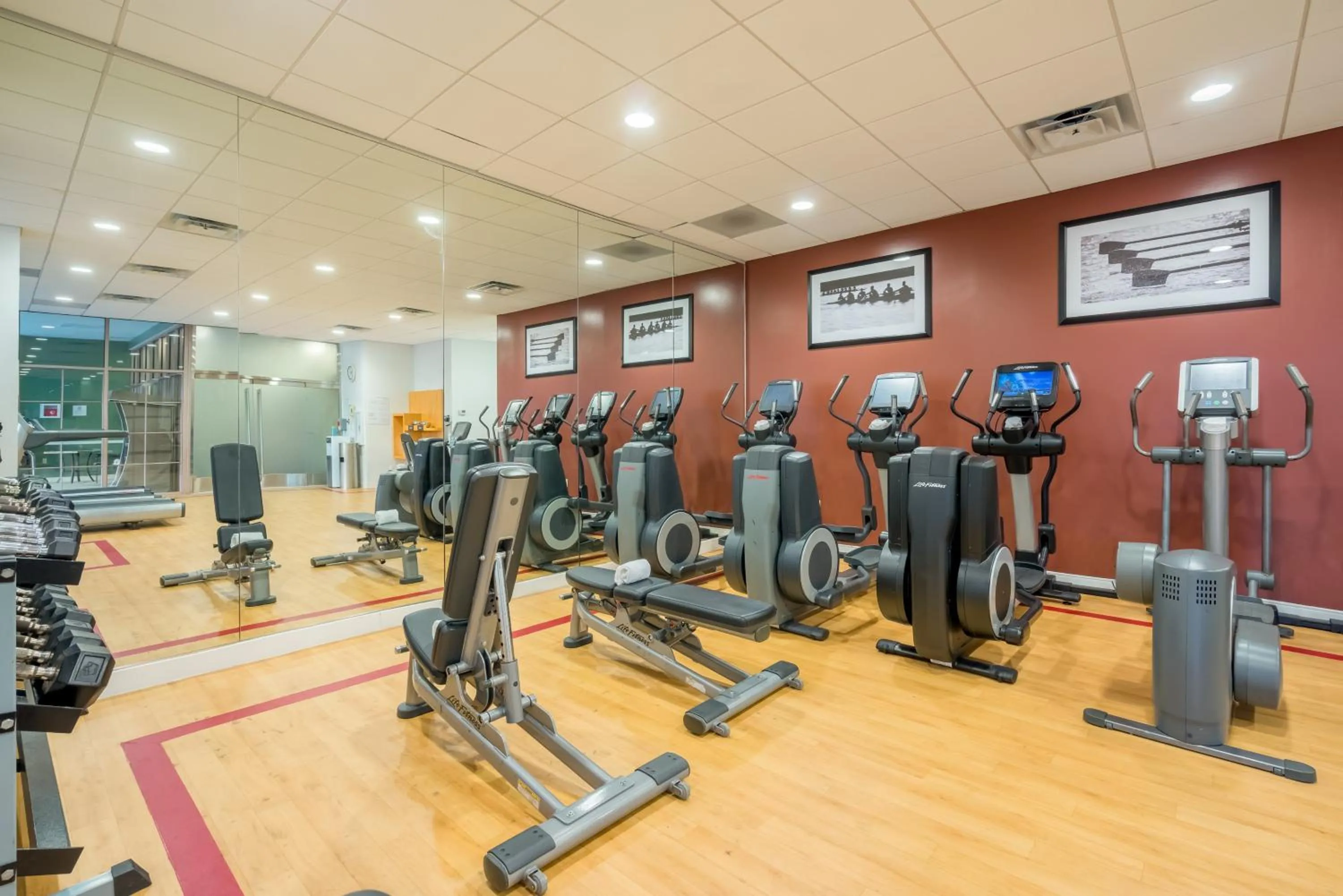 Fitness centre/facilities in Crowne Plaza Annapolis by IHG