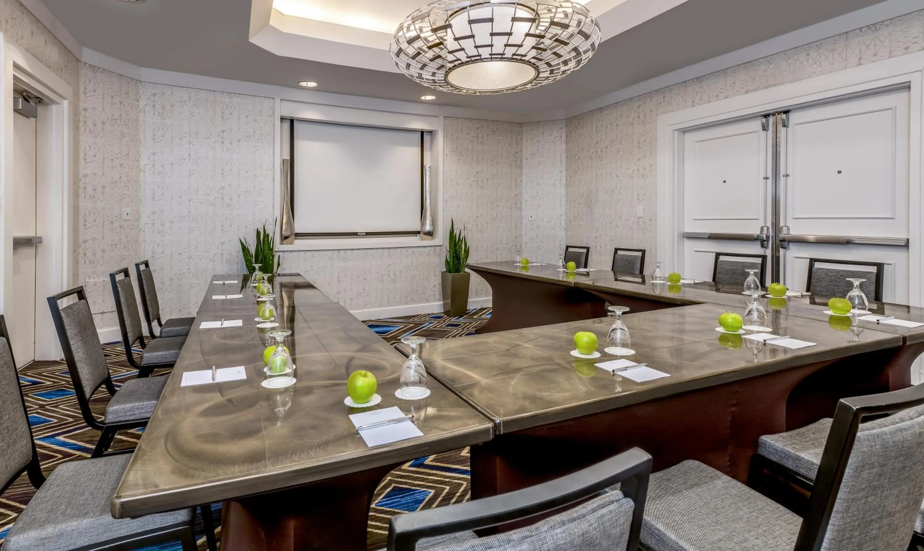 Meeting/conference room in Crowne Plaza Annapolis by IHG