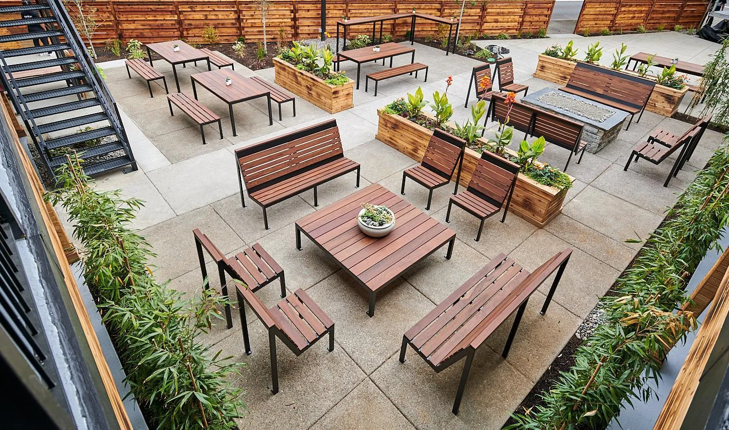 Patio in Kenton Hotel