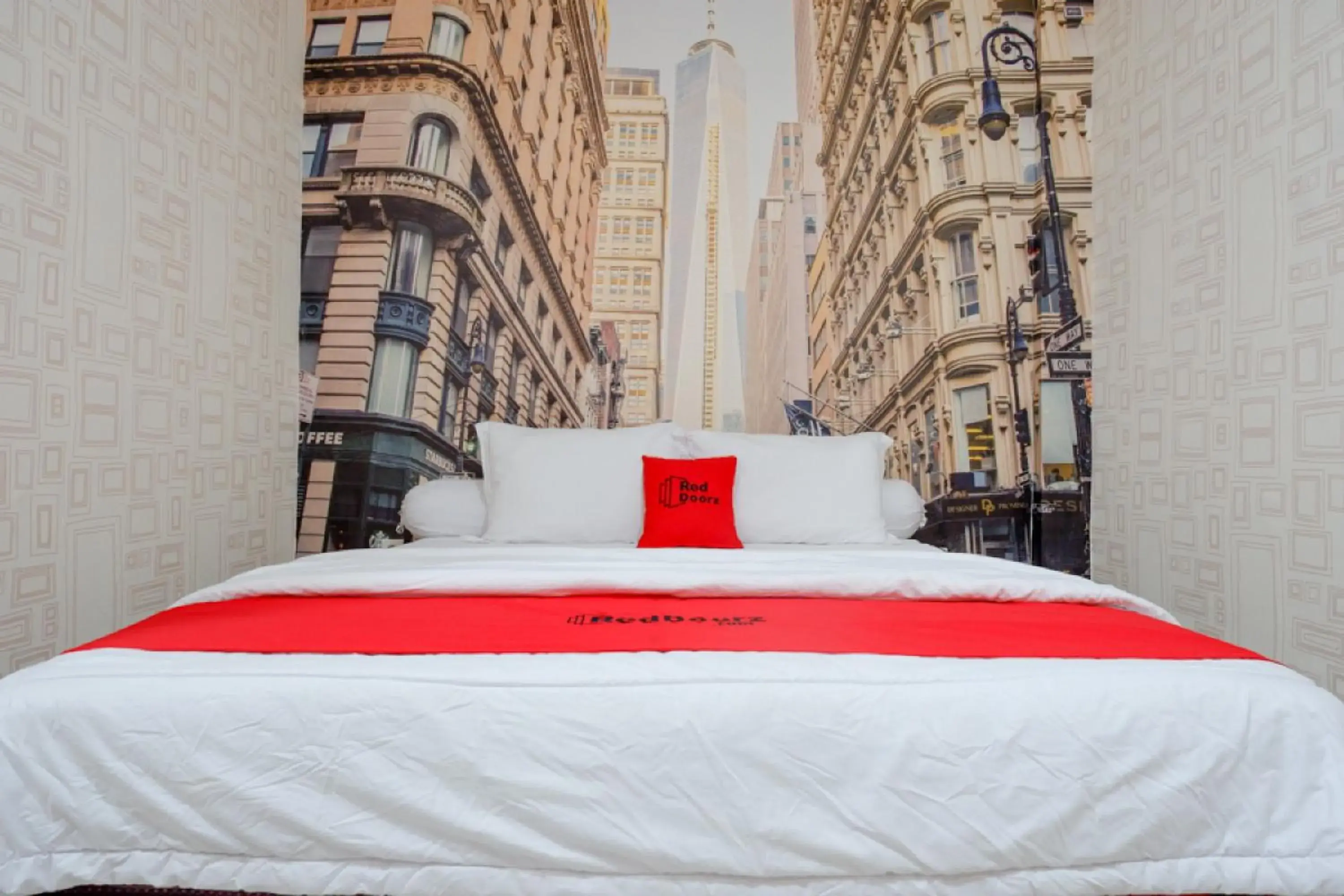 Double Room in RedDoorz Syariah near Universitas Negeri Gorontalo 2 Double Room in RedDoorz Syariah near Universitas Negeri Gorontalo 2