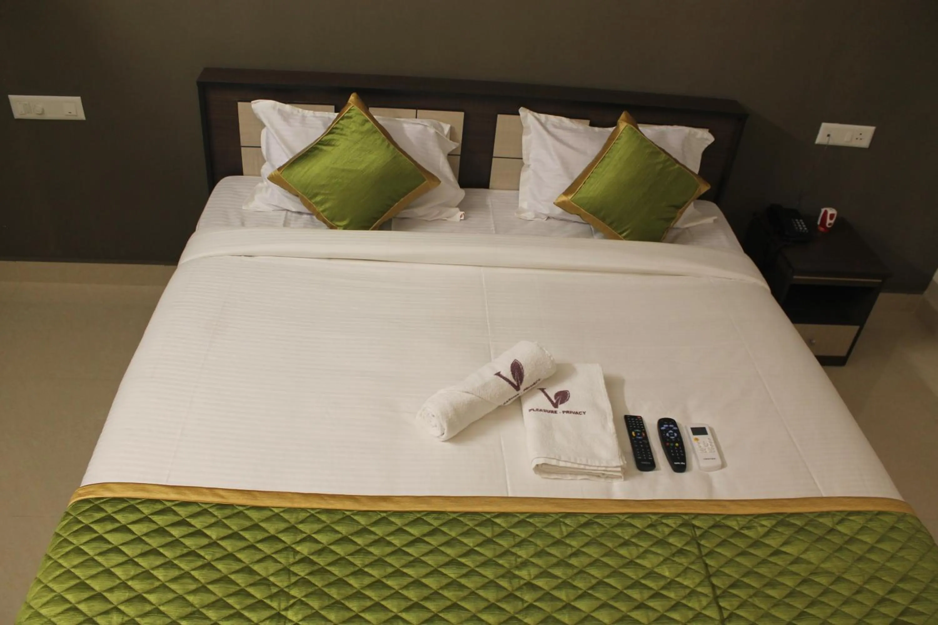 Bed in Viswa Residency by Azalea