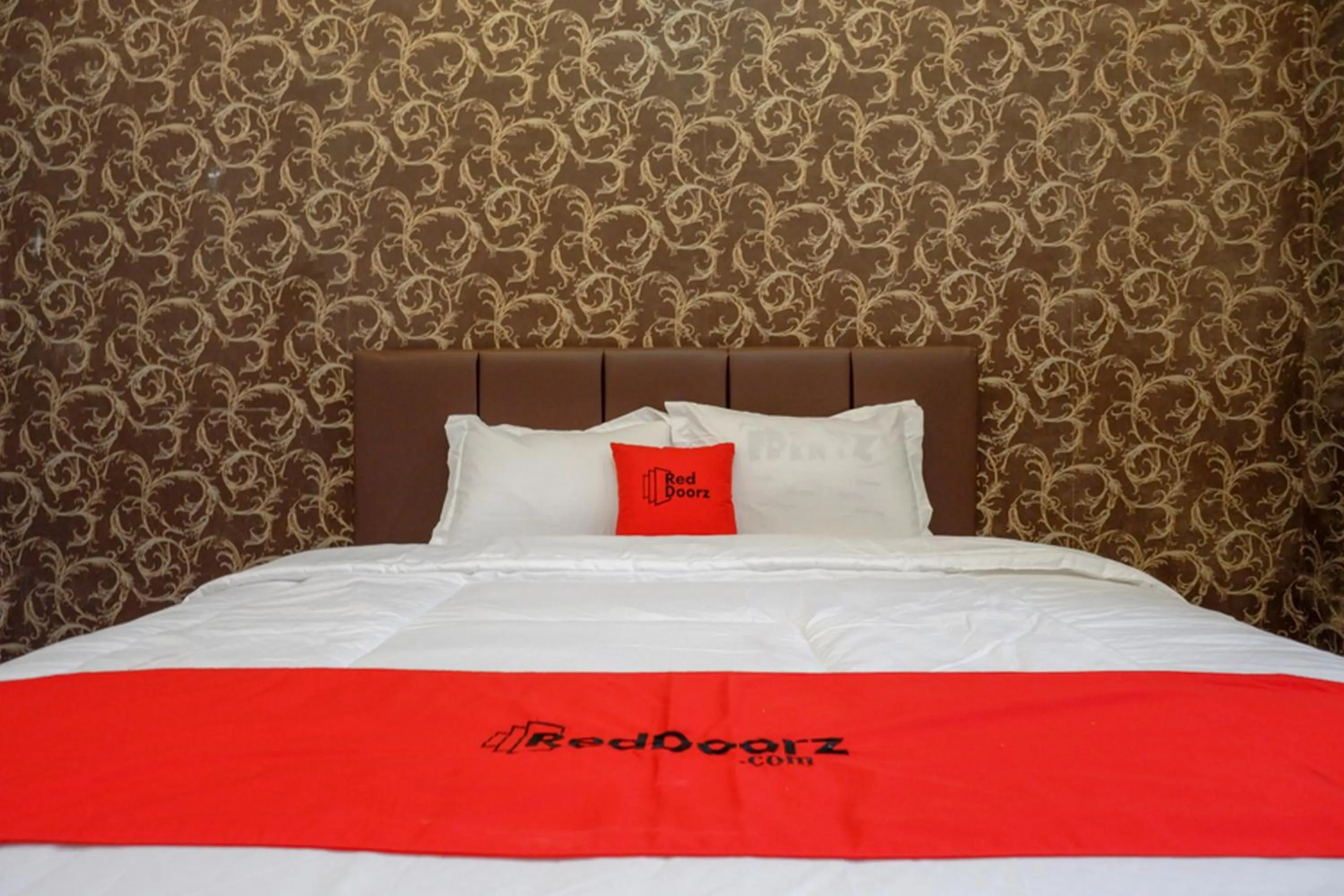 Bedroom in RedDoorz @ Jalan Pattimura Palu