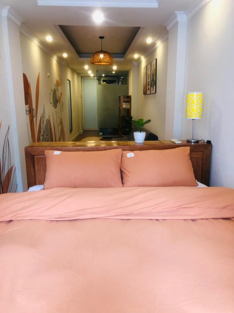 Photo of the whole room in Graffiti Hotel