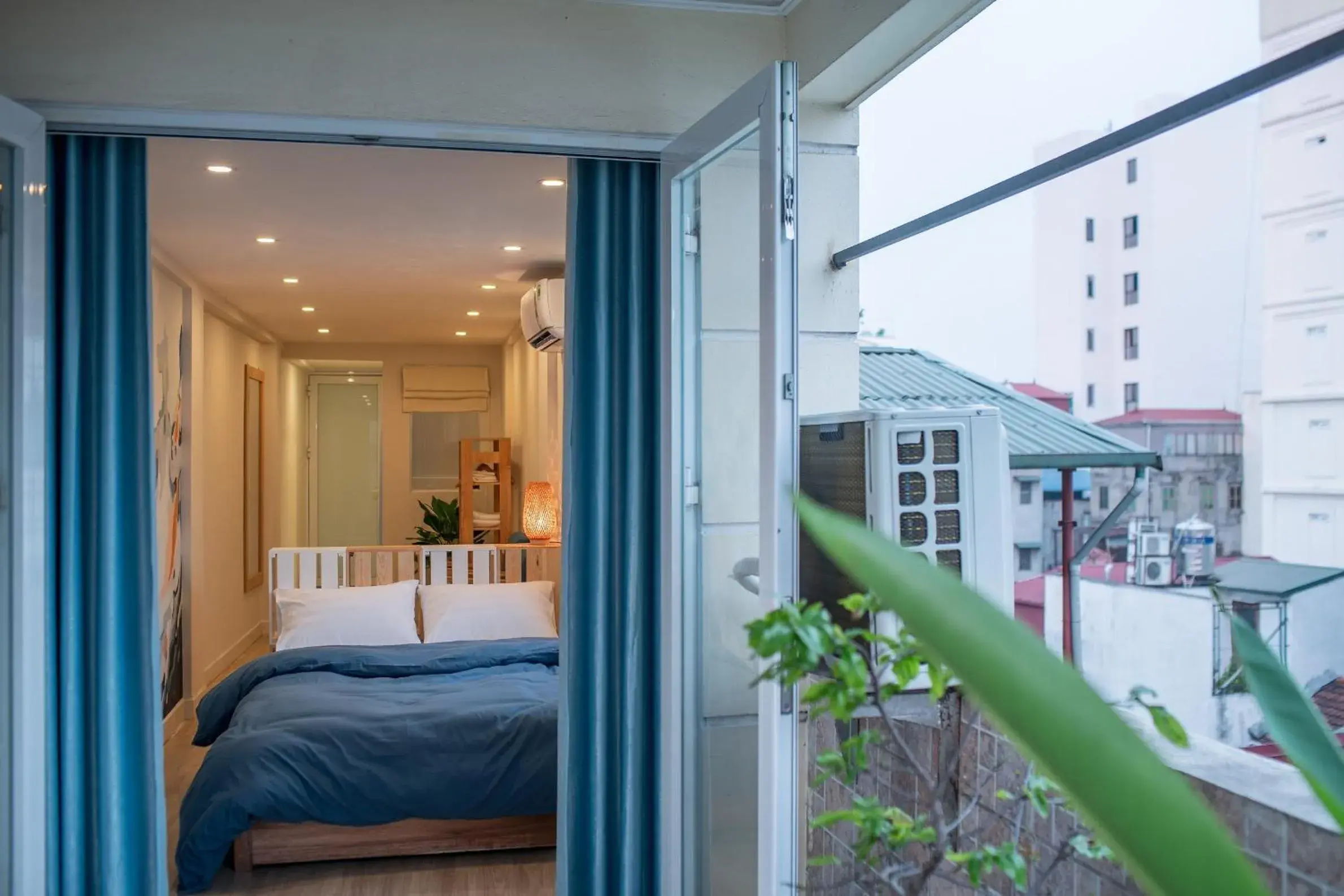 Superior Twin Room with Garden View in Graffiti Hotel Superior Twin Room with Garden View in Graffiti Hotel