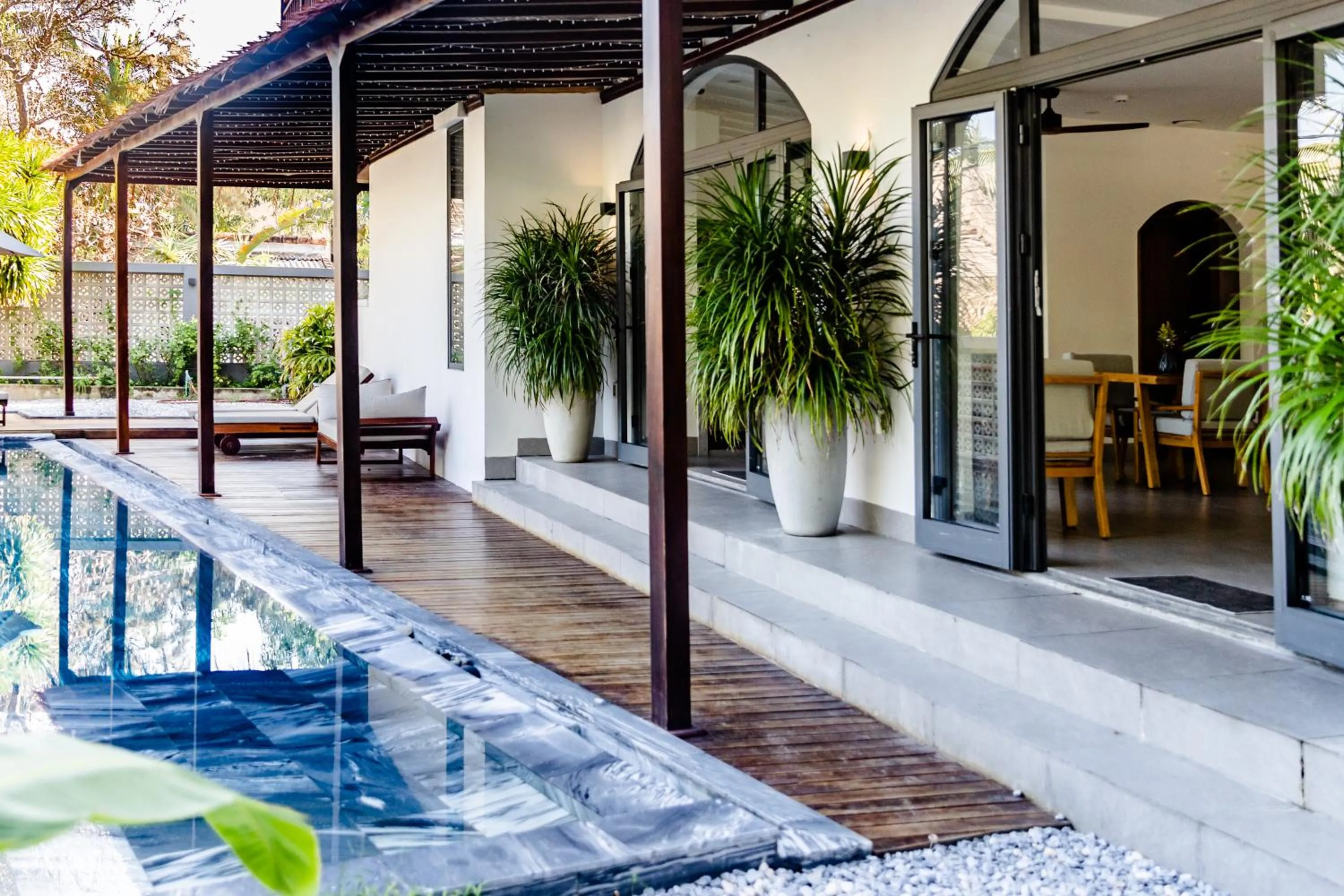 Dining area in The Watermark Beachside Hotel