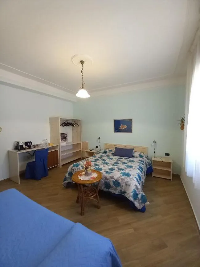 Bed in Miramare B&B di Antonella Ranieri