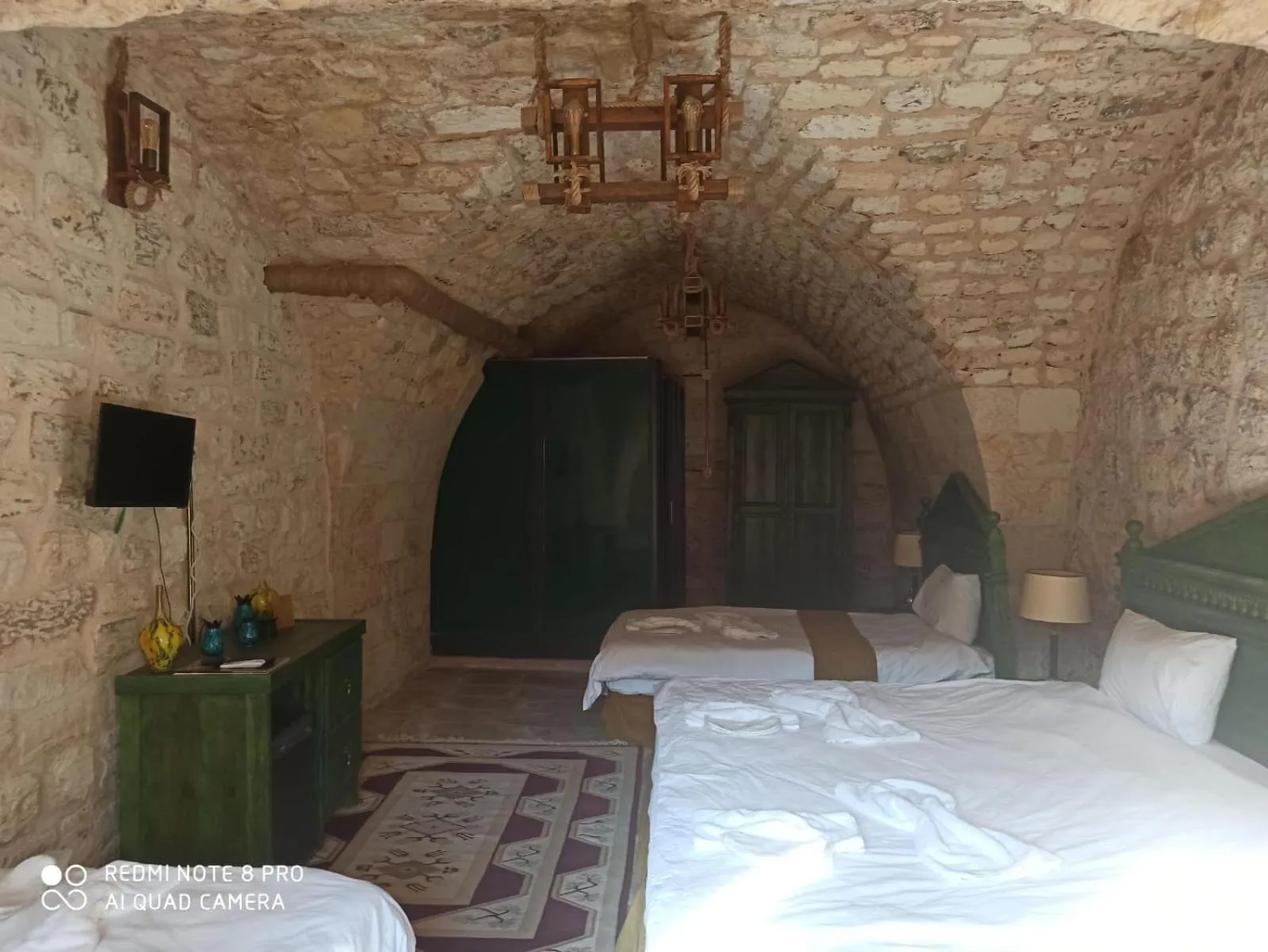 Photo of the whole room, Bed in HANEHAN