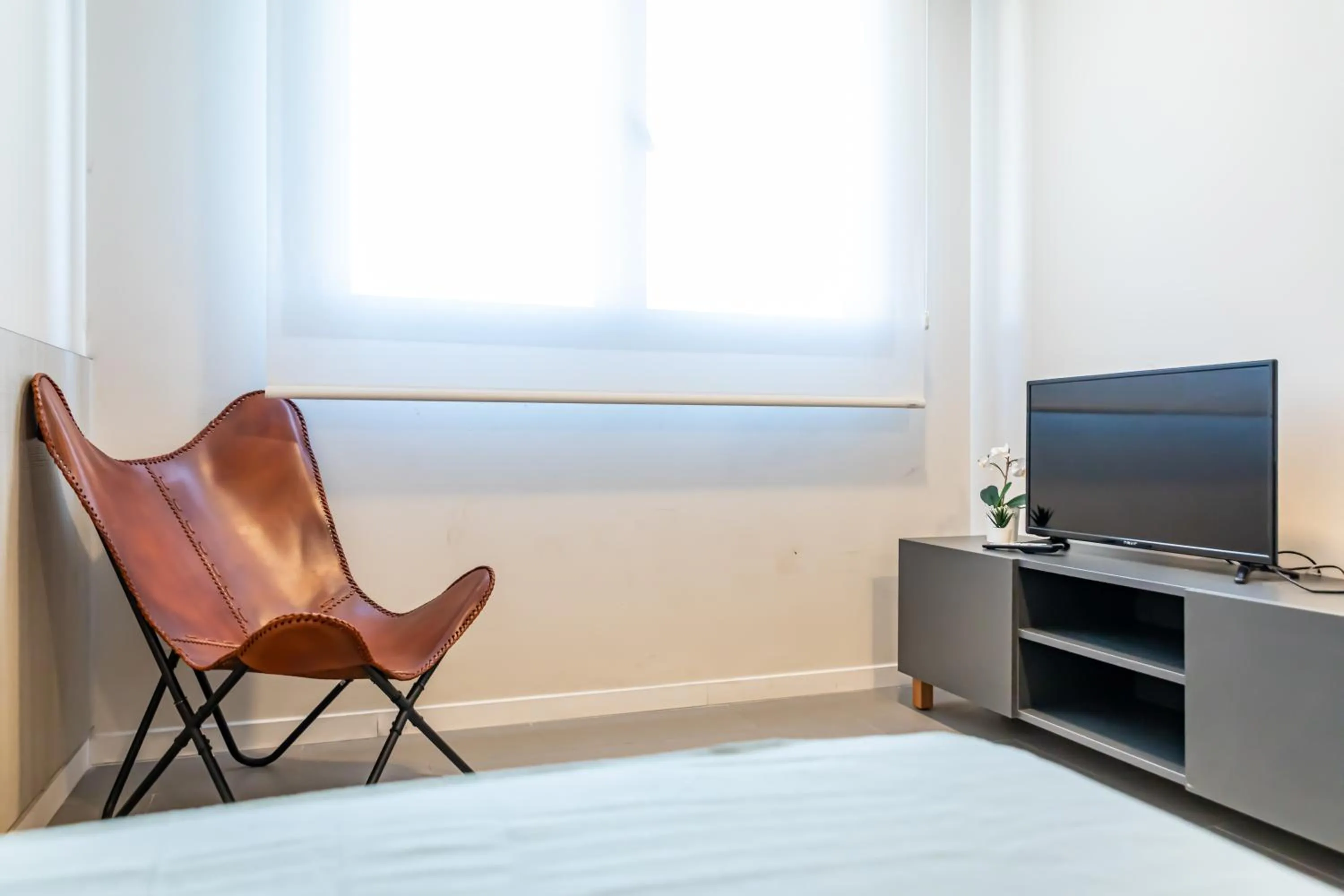Living room, Bed in Residencia Universitaria Resa Campus Málaga