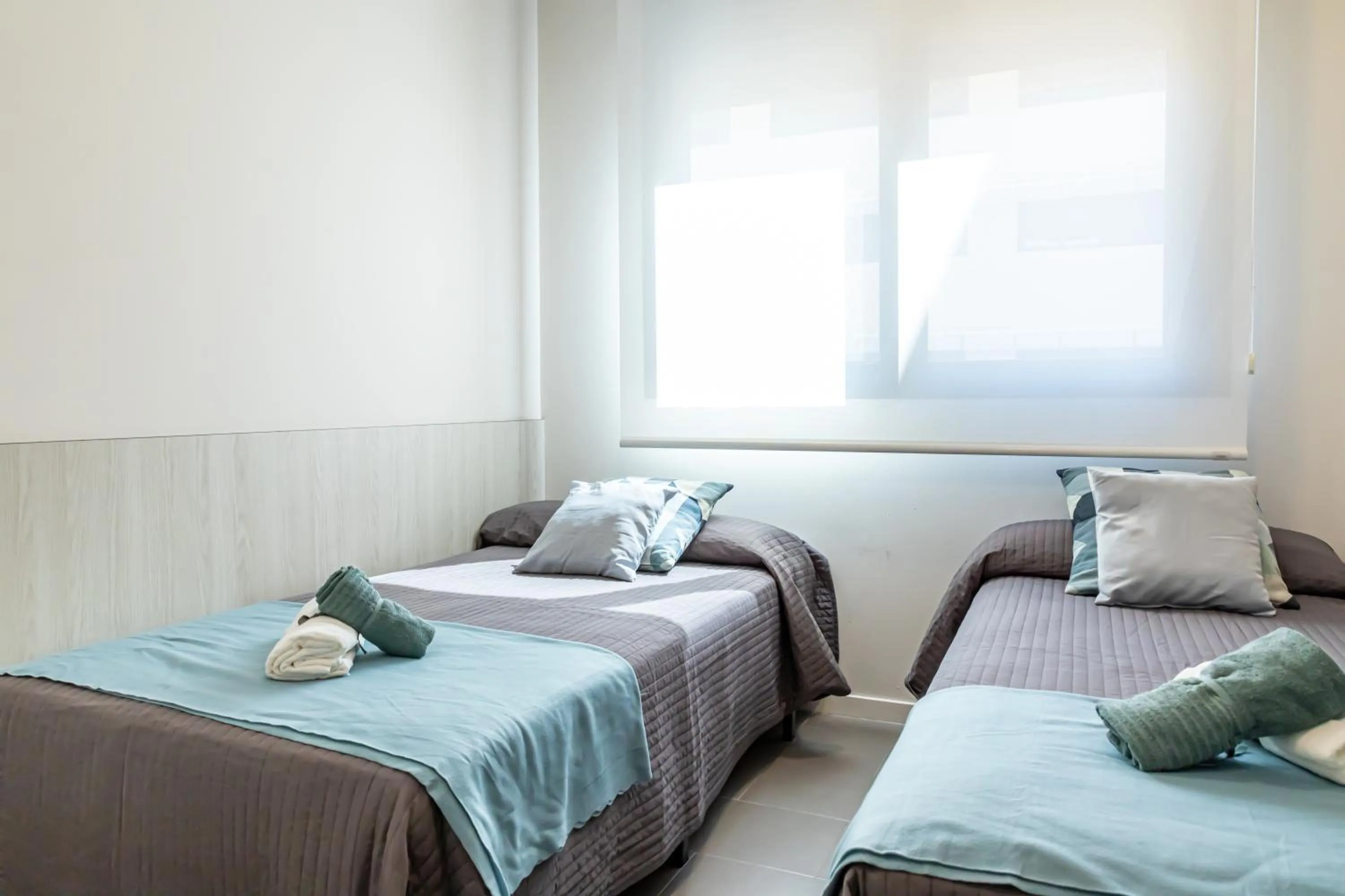 Photo of the whole room, Bed in Residencia Universitaria Resa Campus Málaga