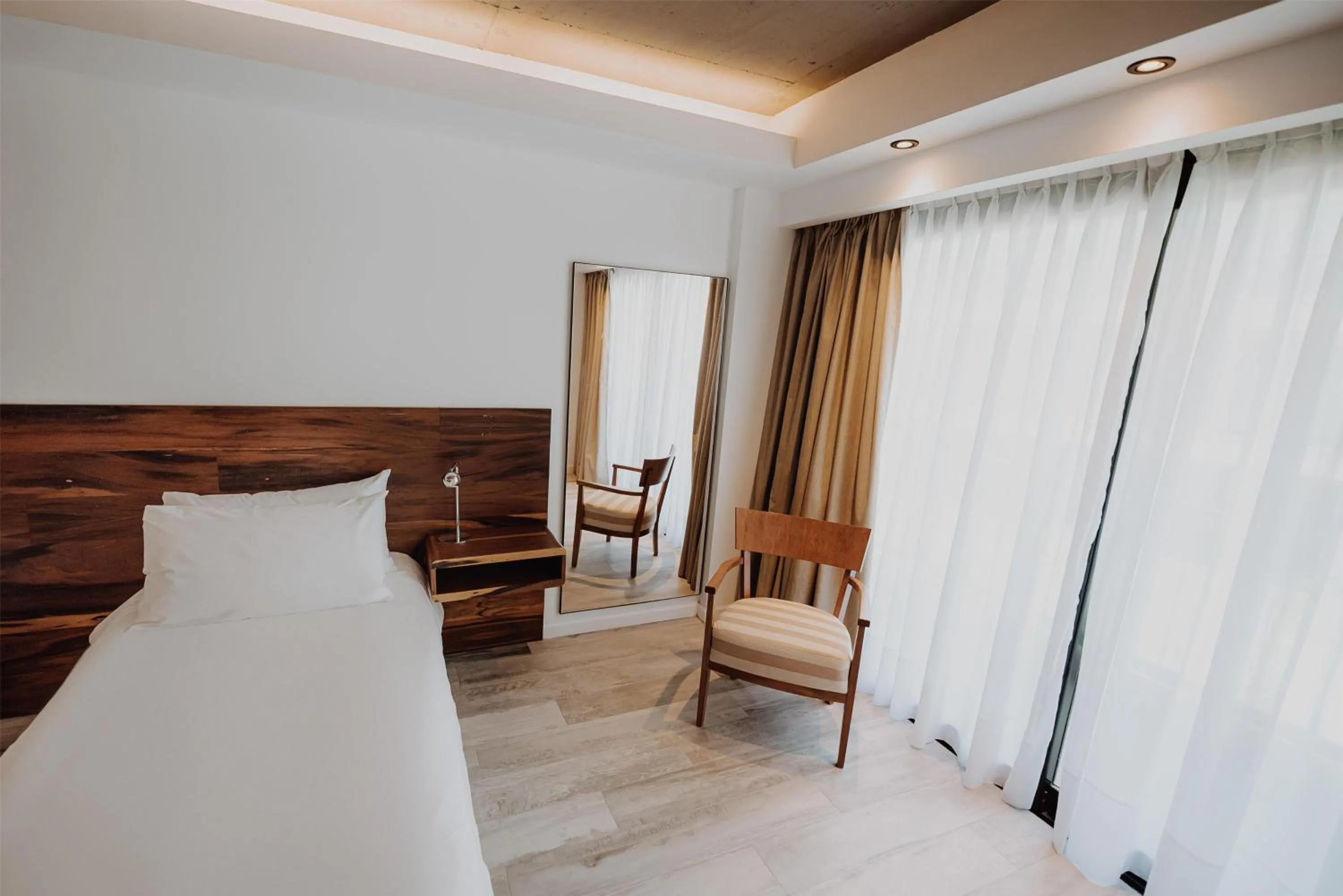 Bedroom, Bed in La Urumpta Hotel, AKEN MIND