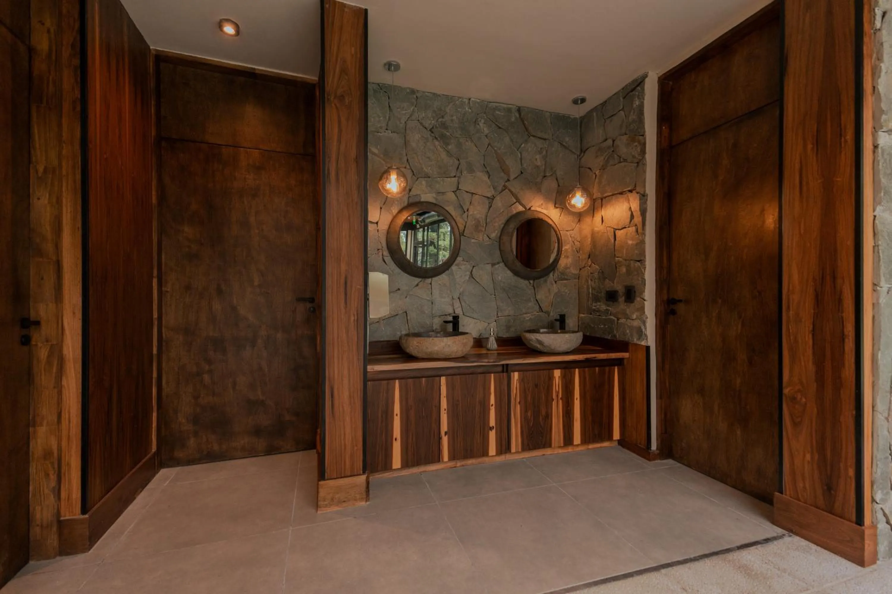 Spa and wellness centre/facilities in La Urumpta Hotel, AKEN MIND