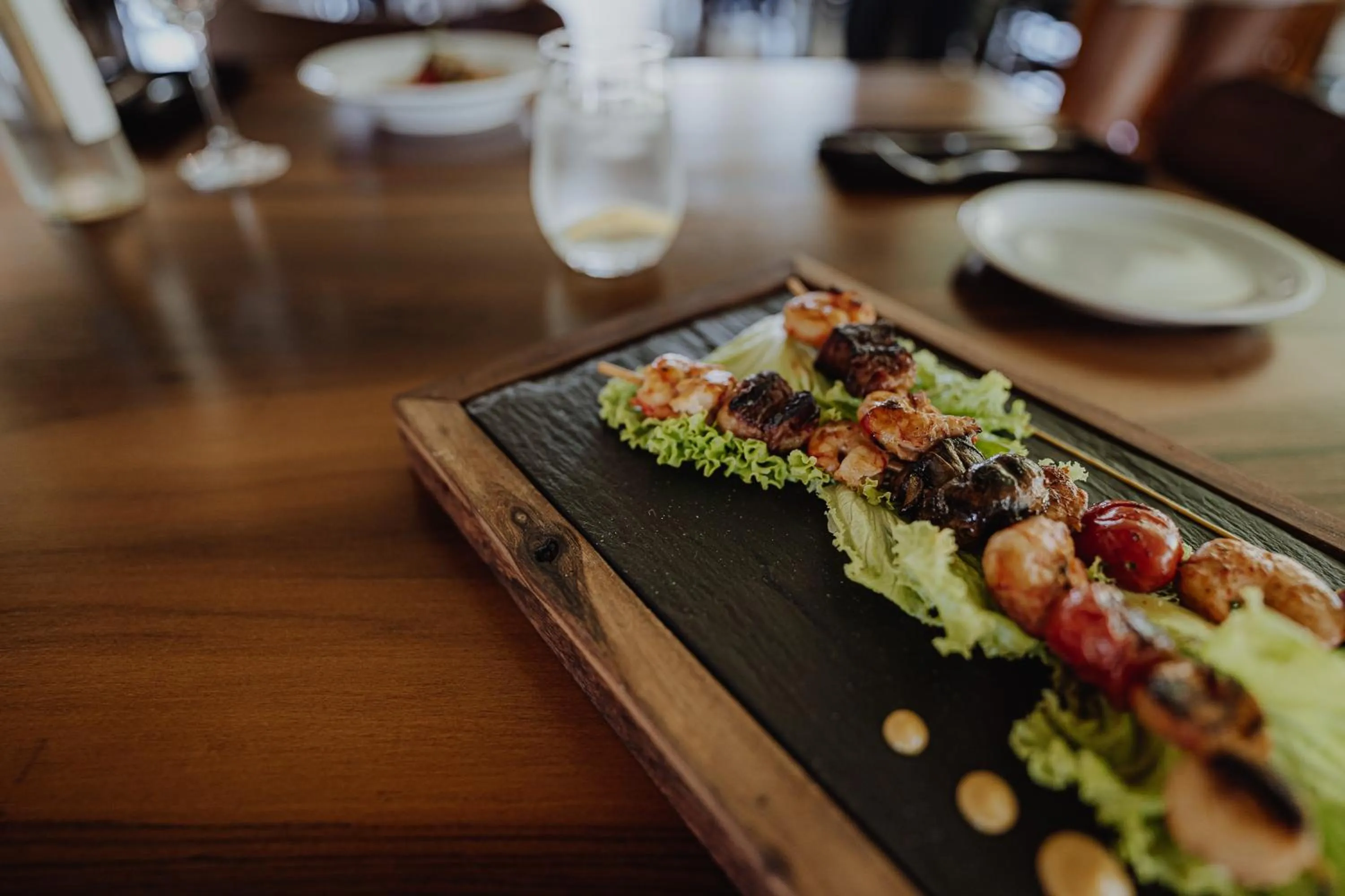 Food in La Urumpta Hotel, AKEN MIND