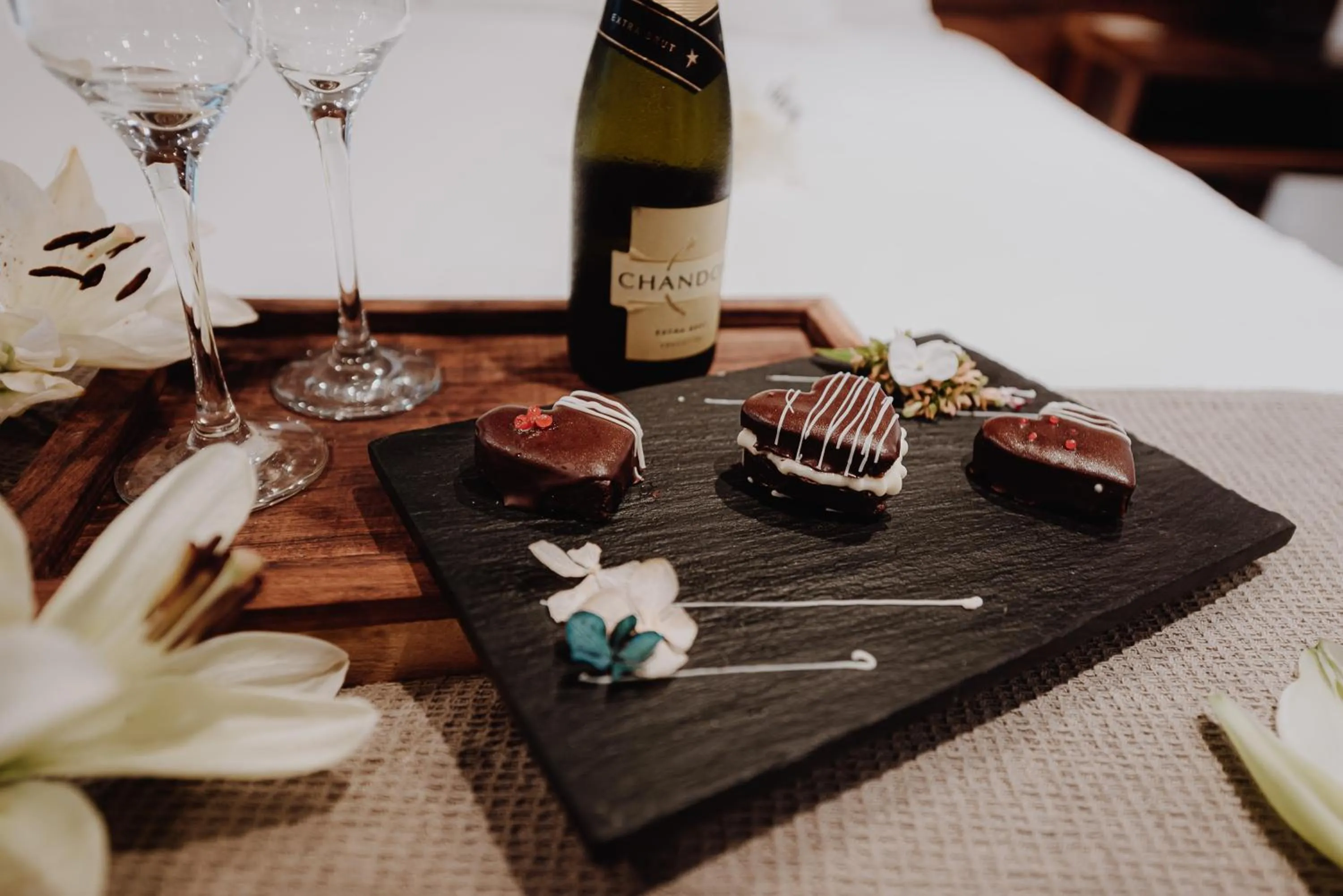 Food in La Urumpta Hotel, AKEN MIND