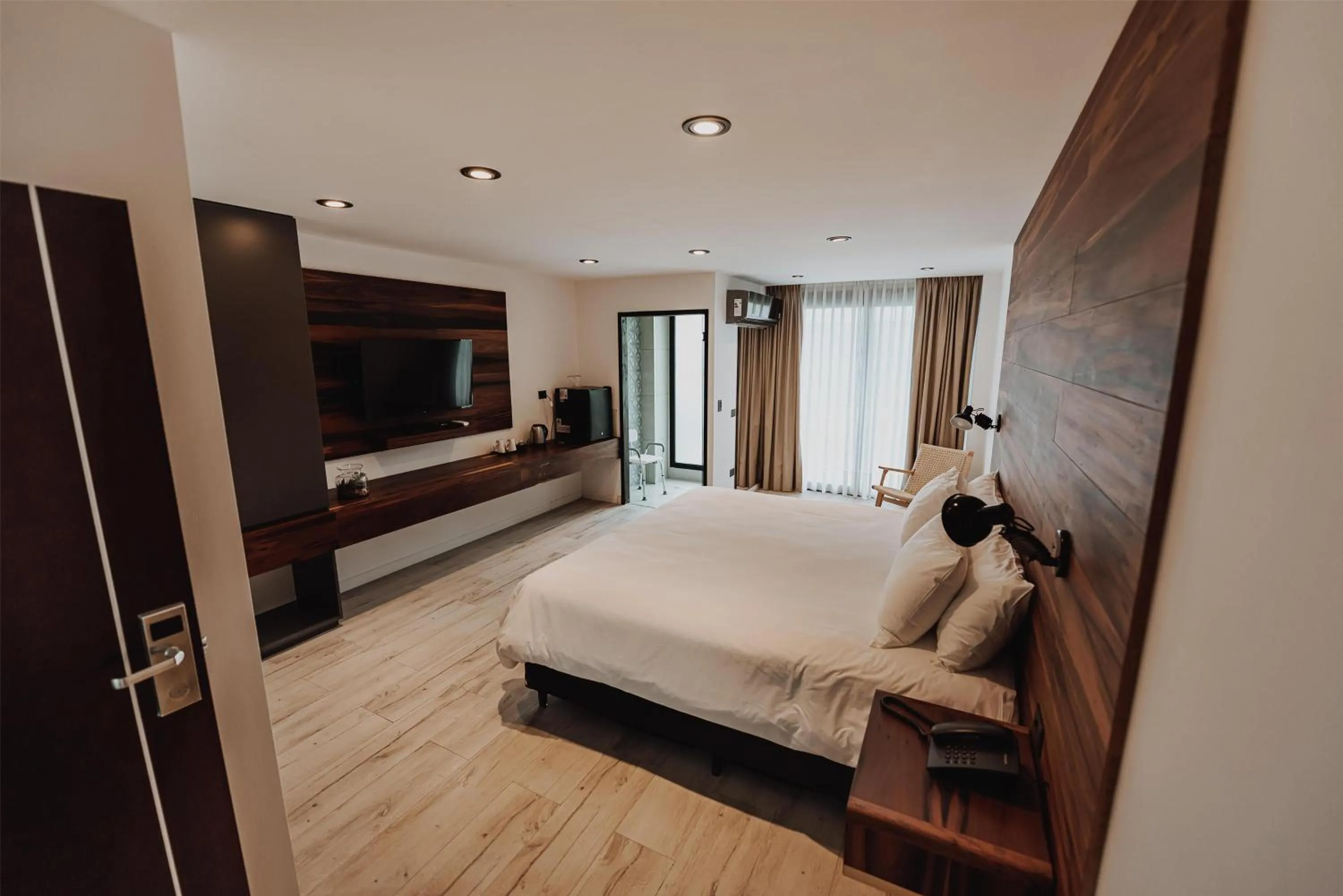 Bedroom, Bed in La Urumpta Hotel, AKEN MIND