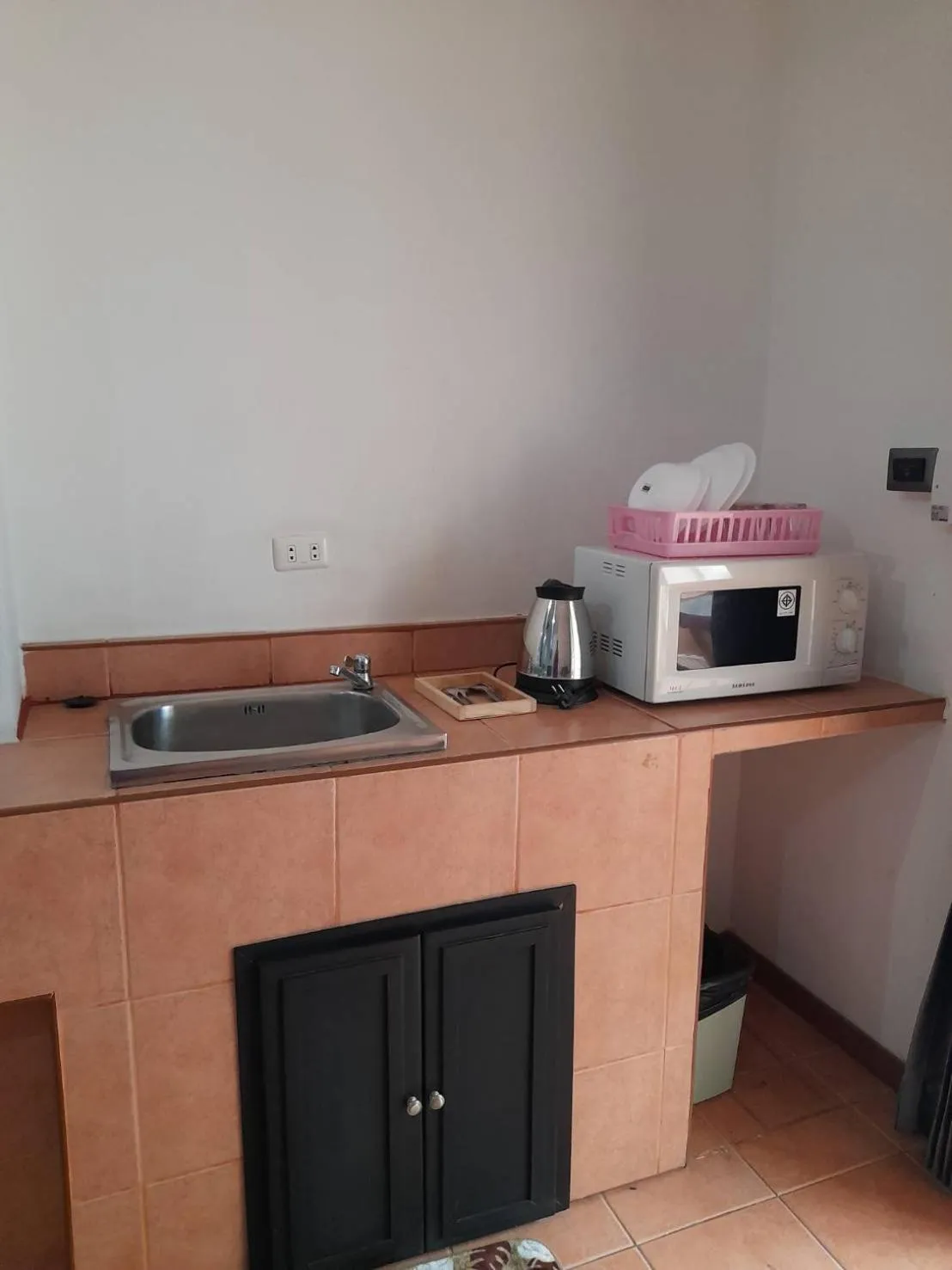 Coffee/tea facilities in White House By Sorot ตึกขาวโดยโสรฬ