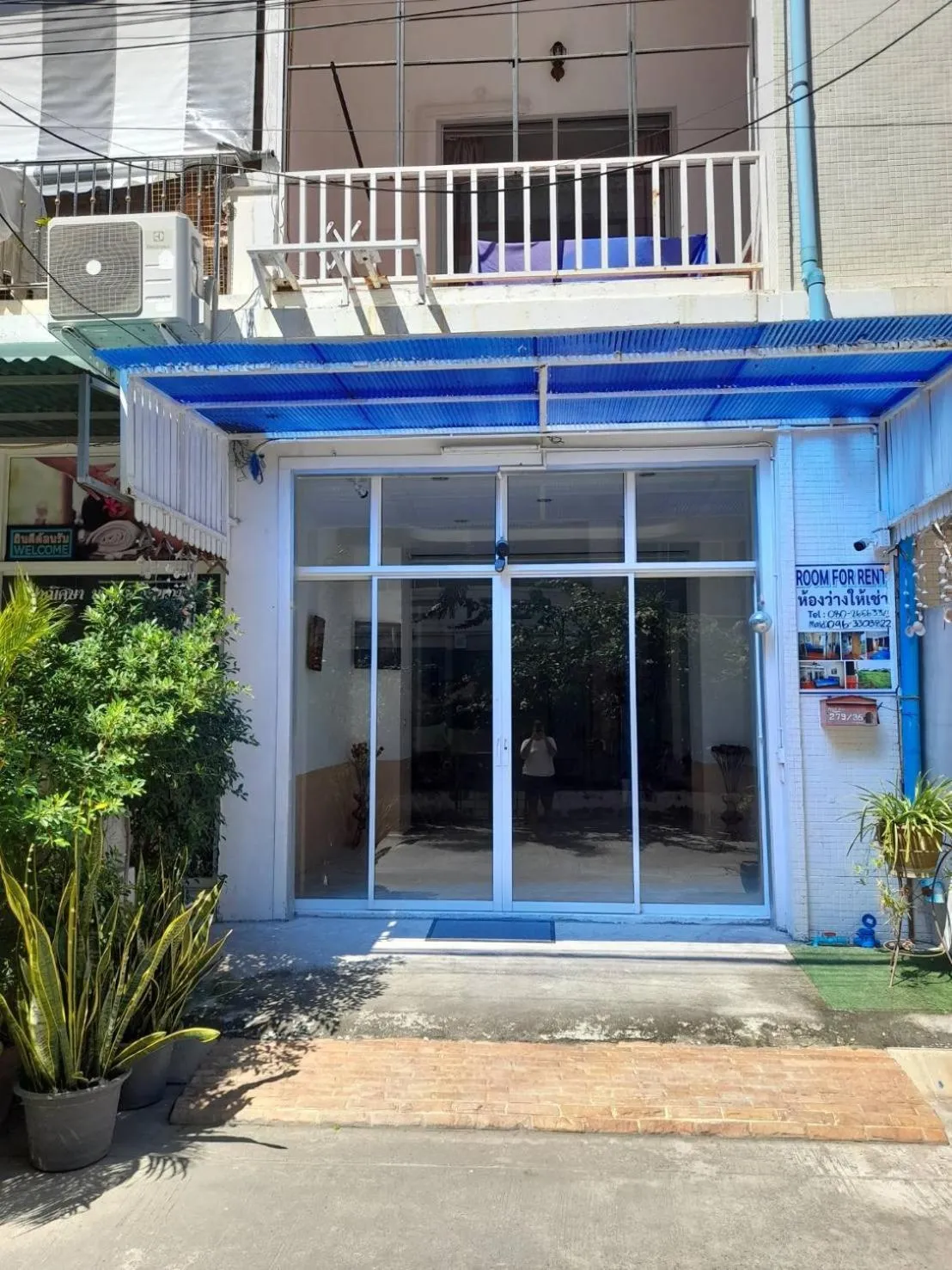 Property building in White House By Sorot ตึกขาวโดยโสรฬ