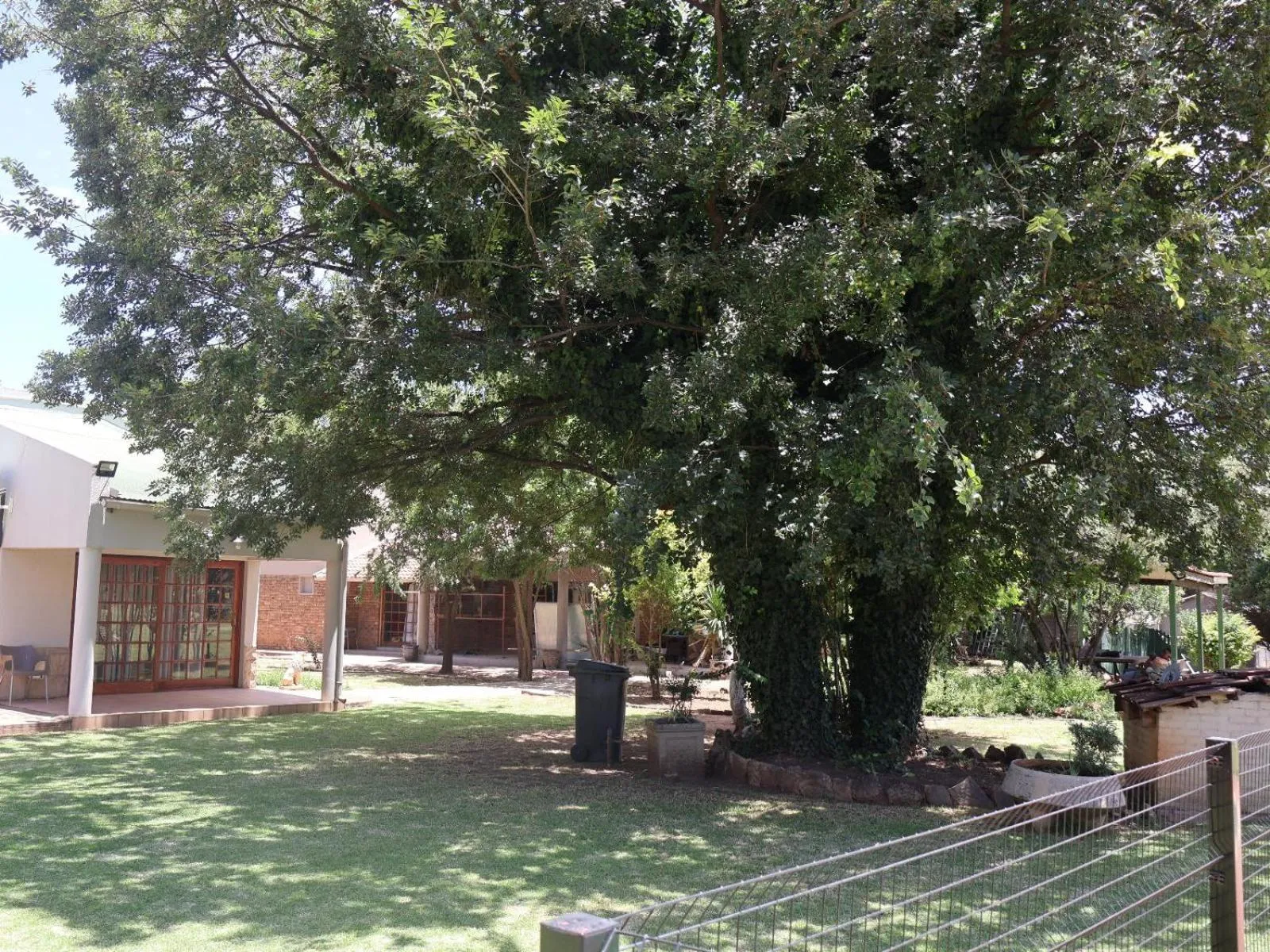Garden in Boksburg Hotel