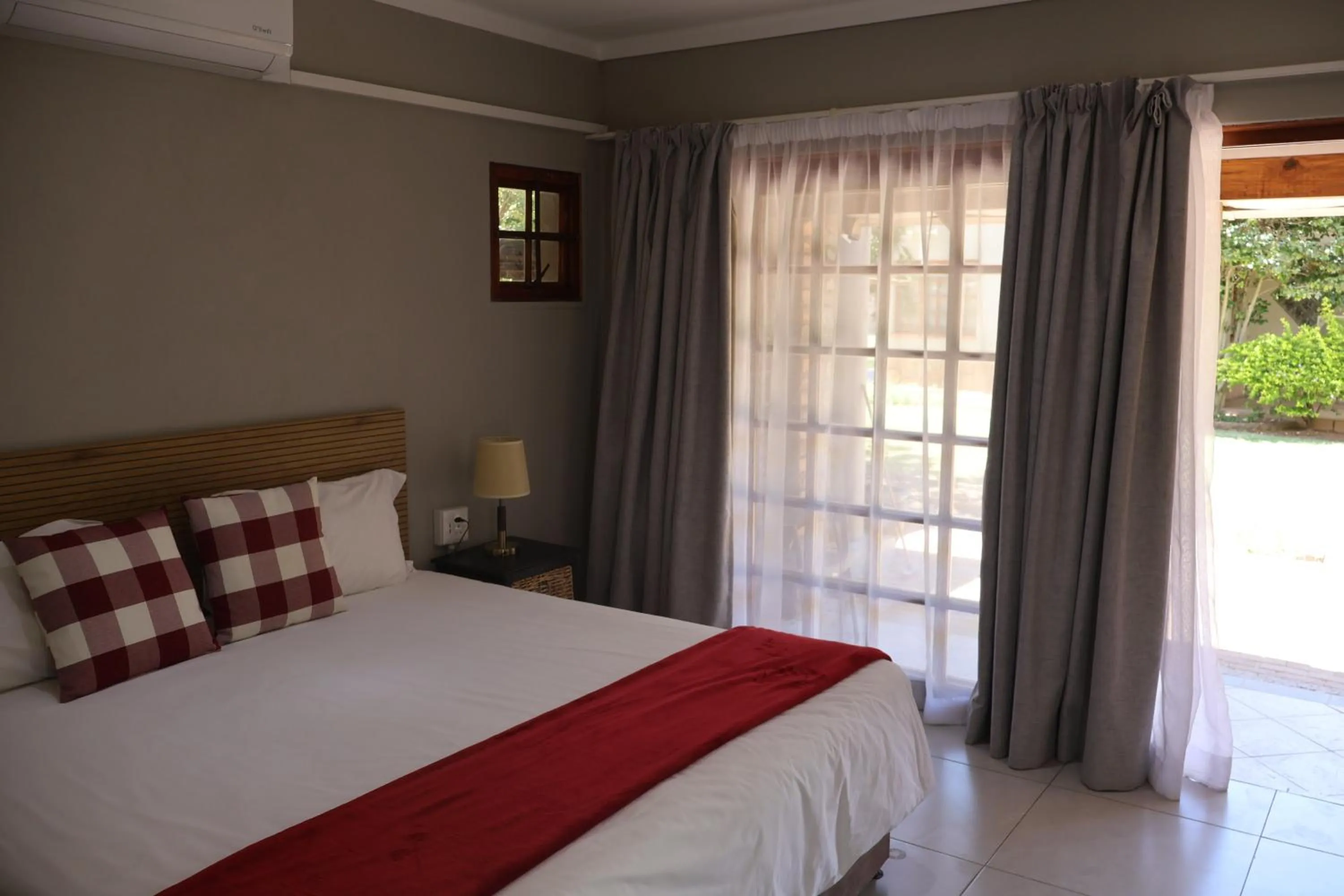 Bed in Boksburg Hotel