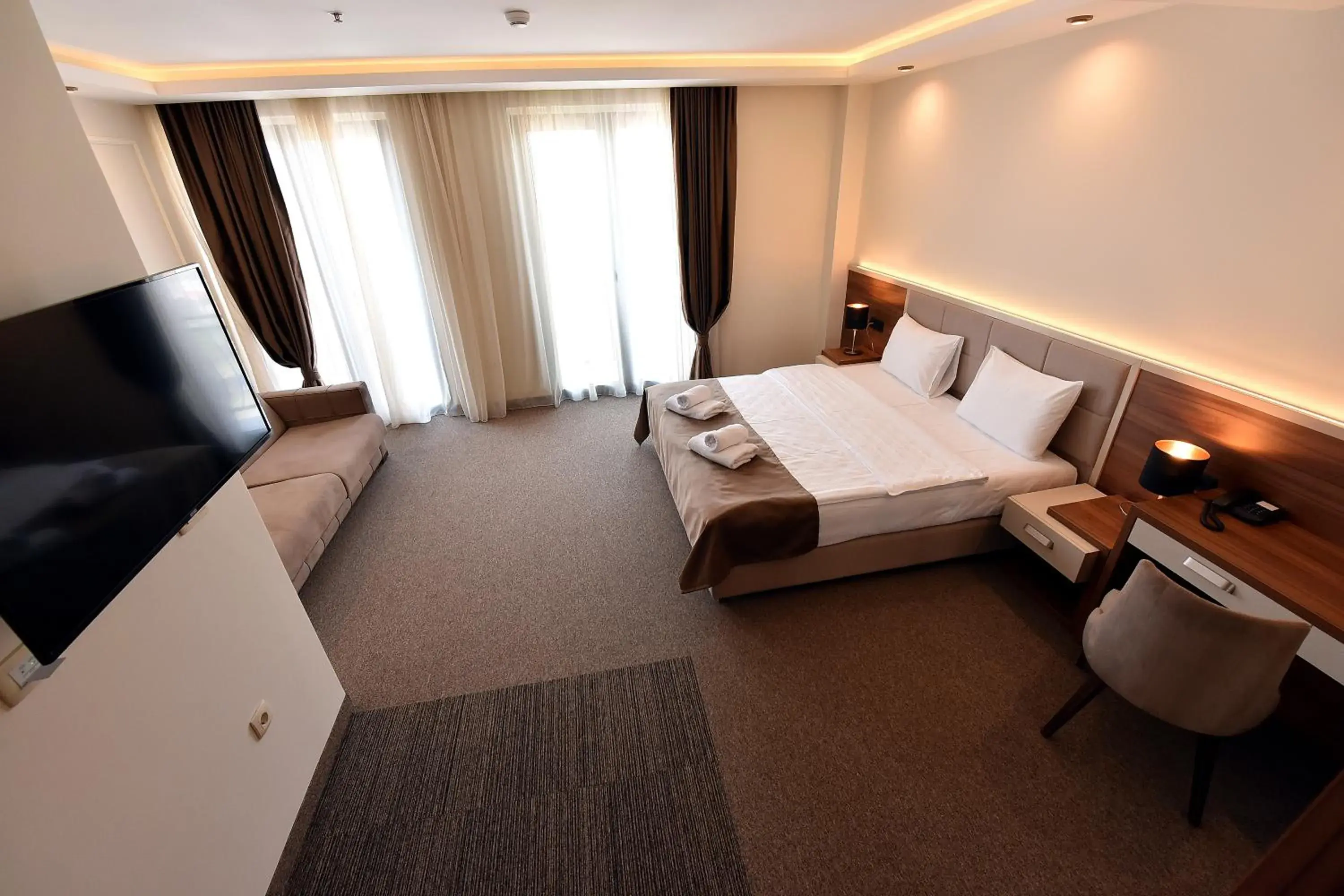 Standard Queen Room in Hotel Lazaro Standard Queen Room in Hotel Lazaro