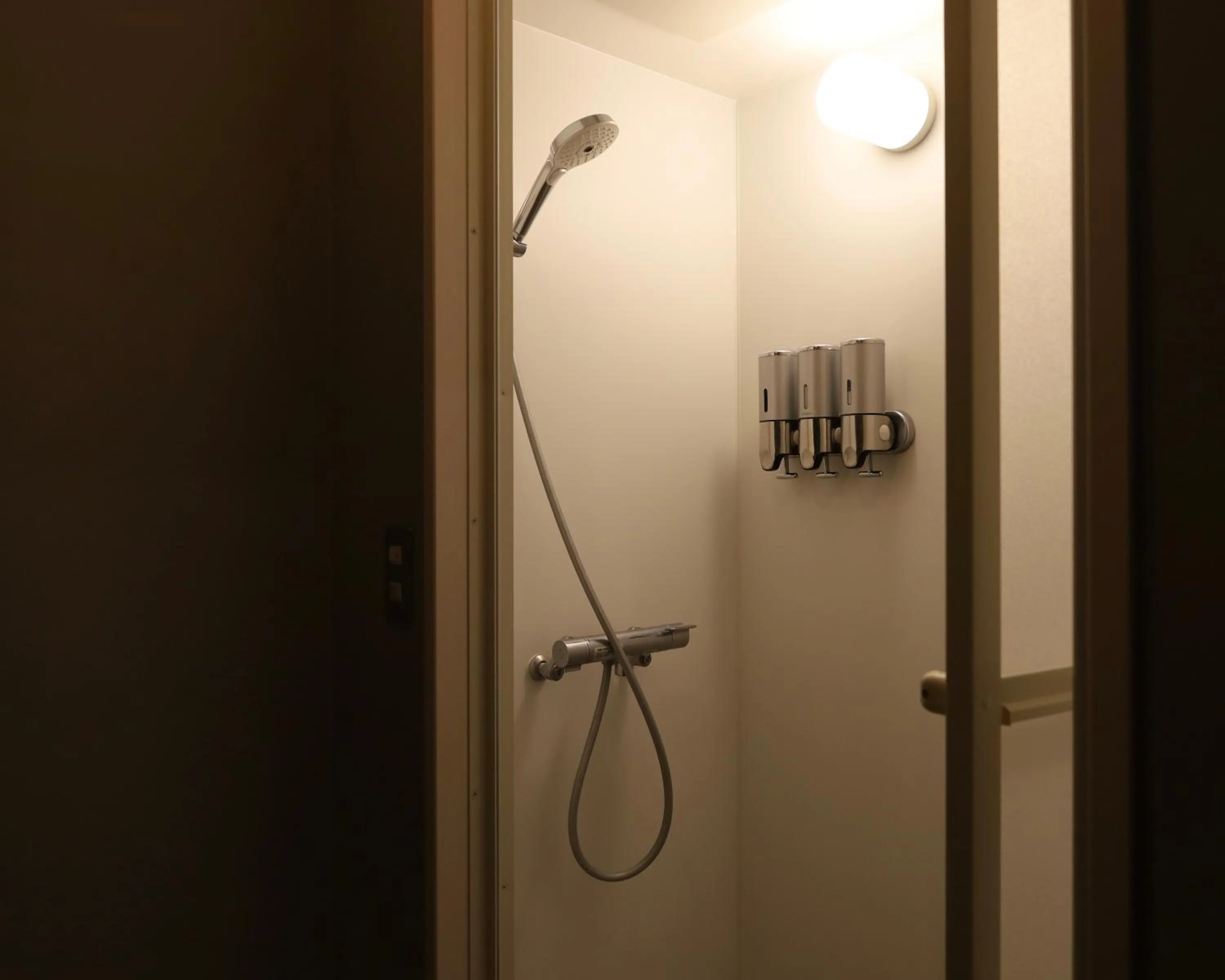 Bathroom in hostel mog