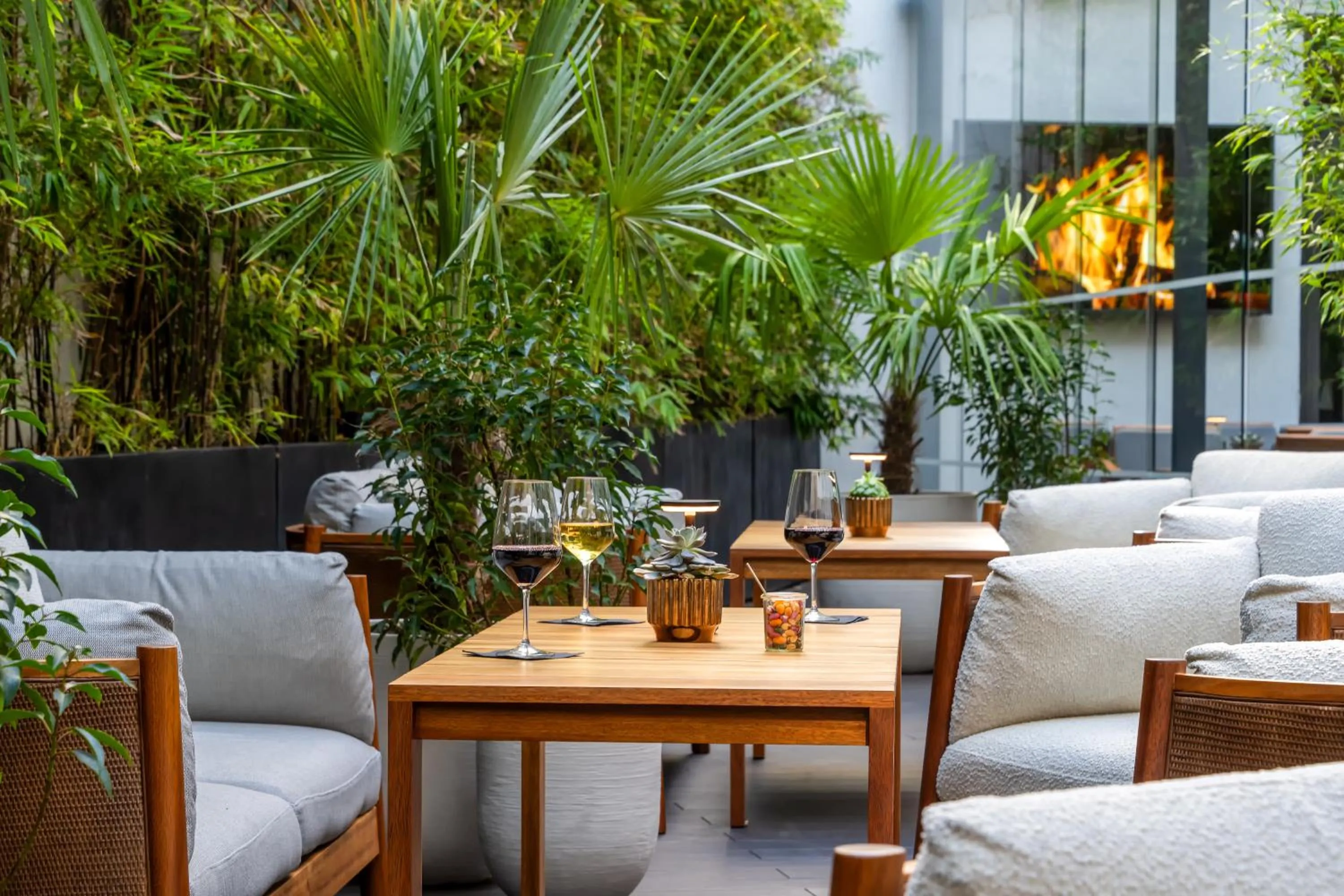 Patio in SANA Berlin Residence