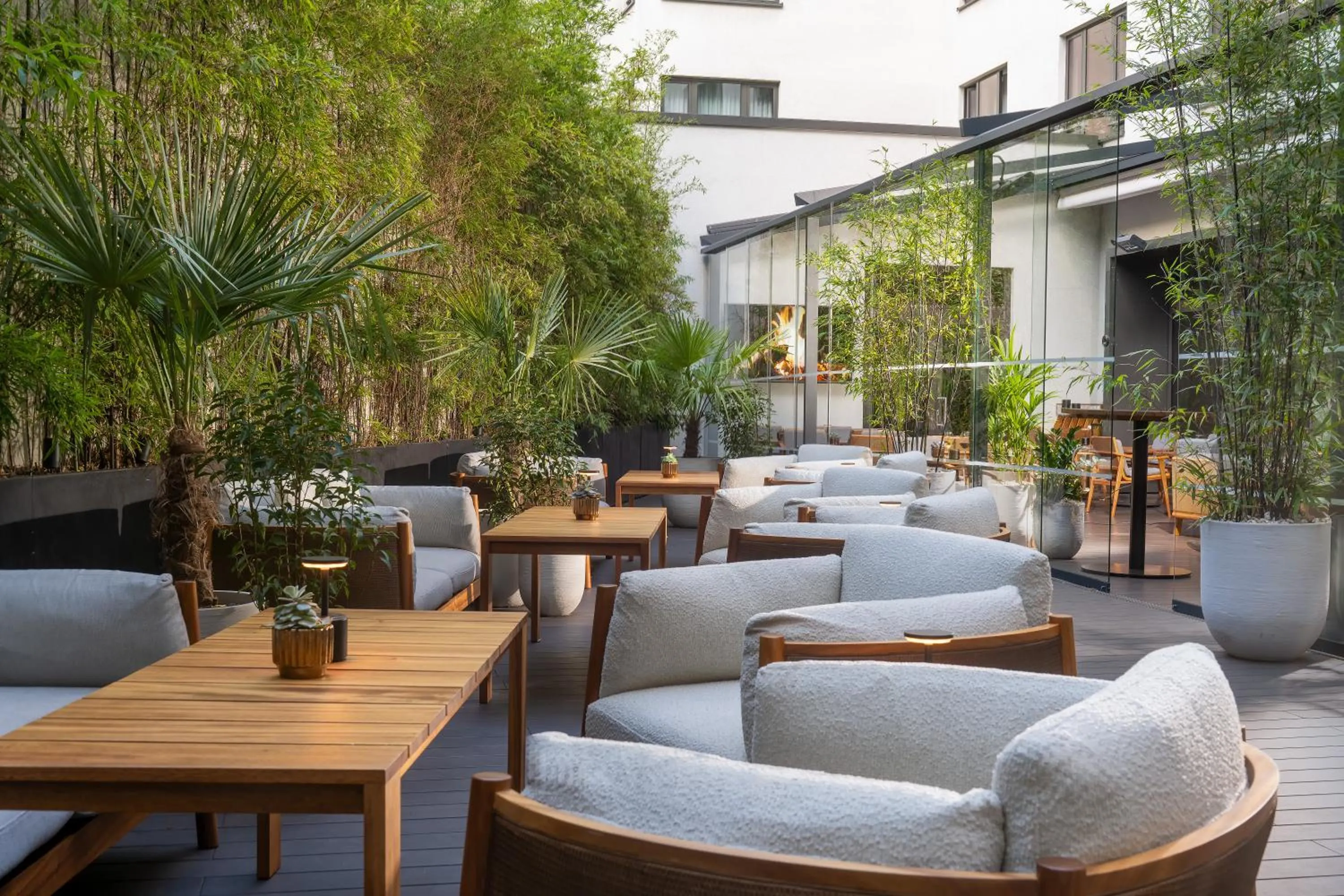 Patio in SANA Berlin Residence