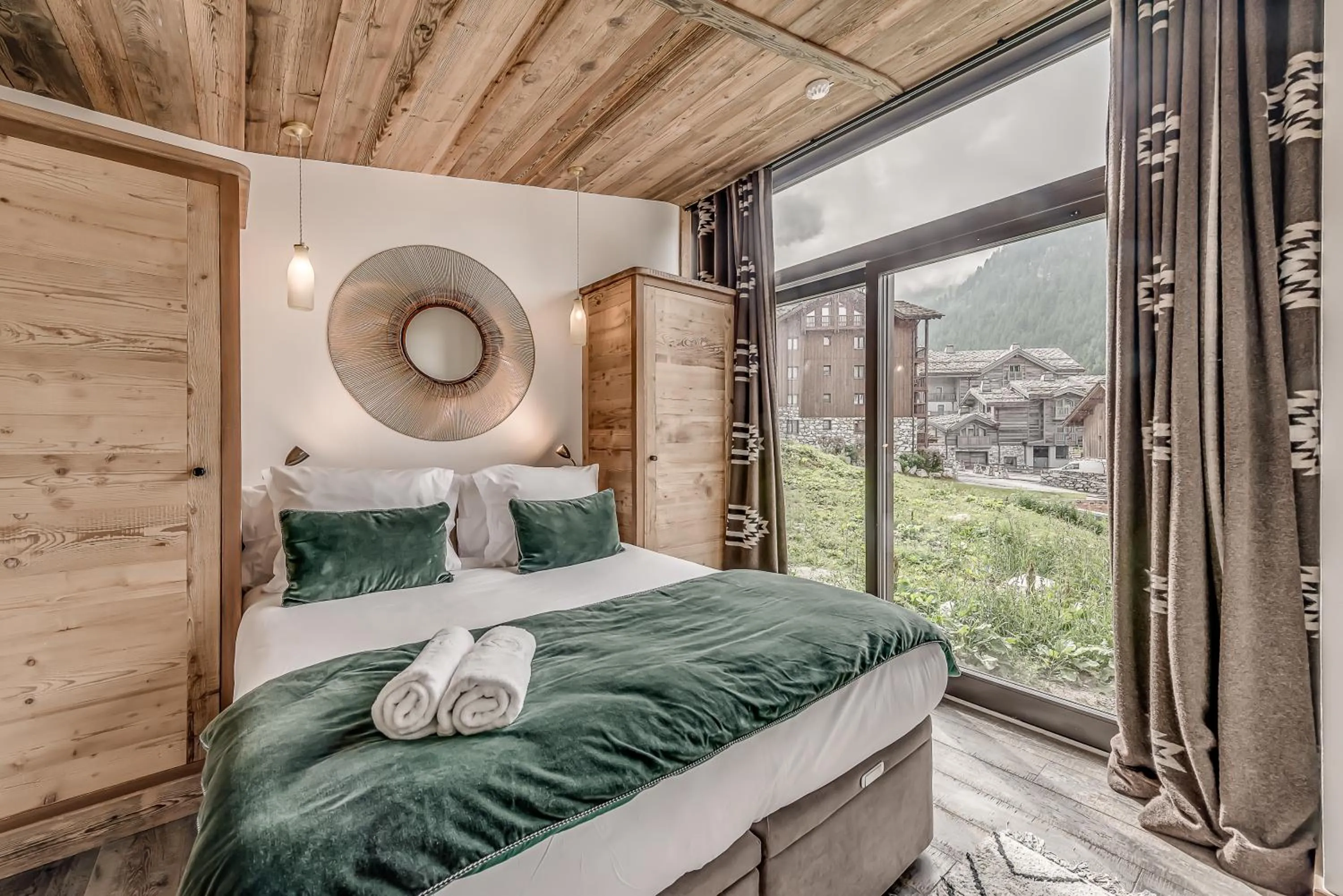 Bed in Hotel & Spa Le Val d'Isère