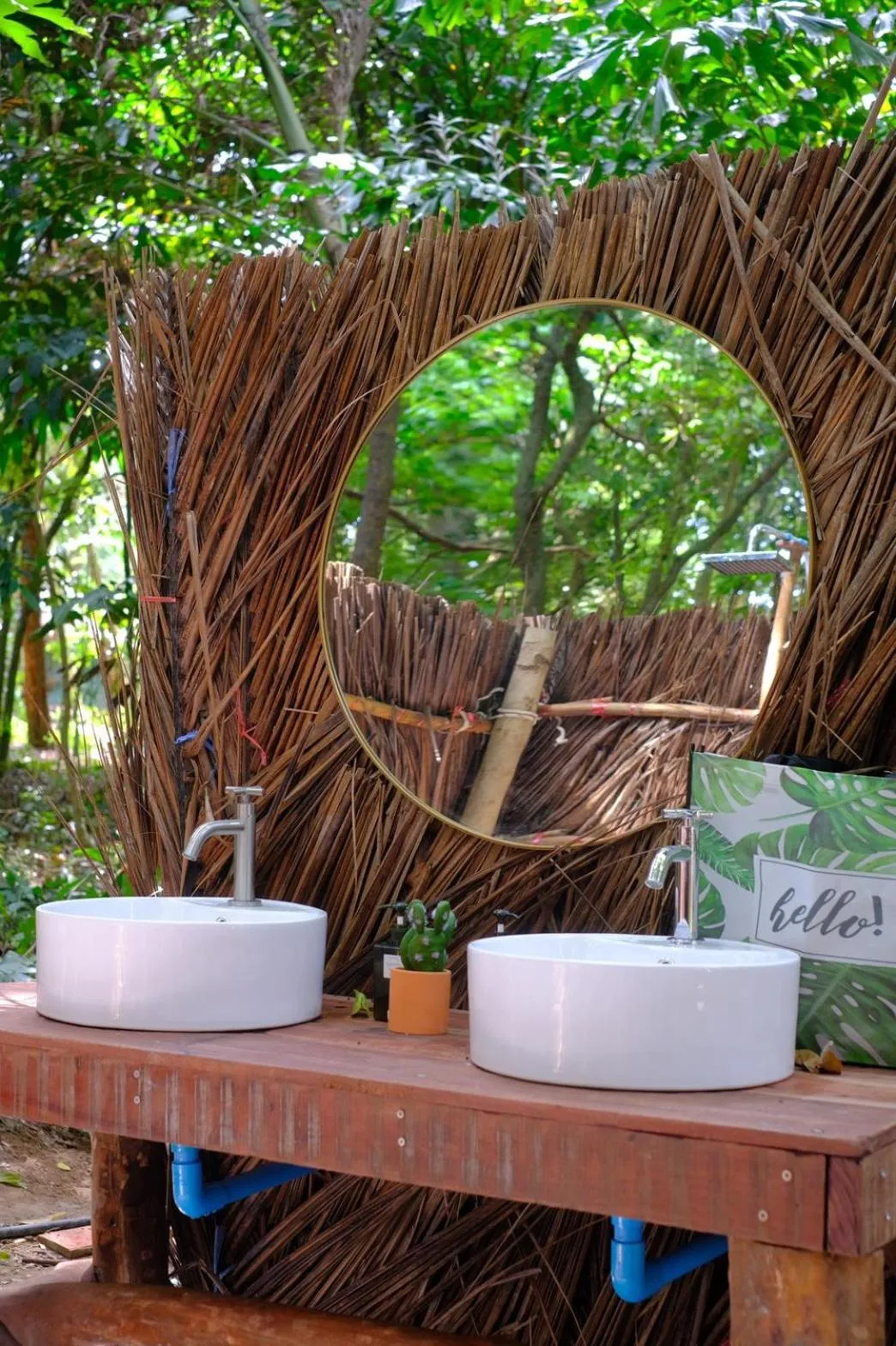 Bathroom in O Little Tent de Koh Chang