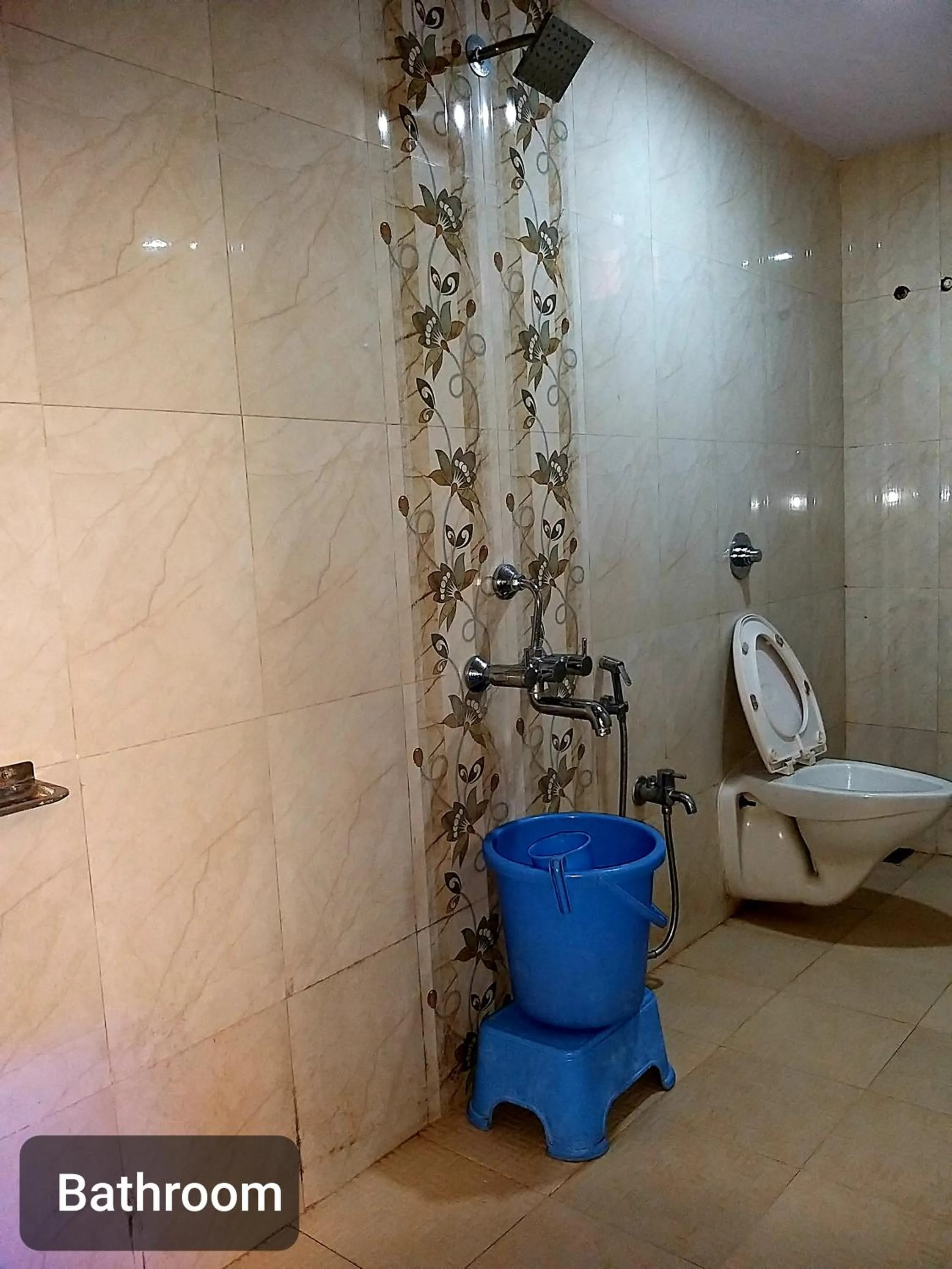 Bathroom in Evergreen Holidays Mahabaleshwar