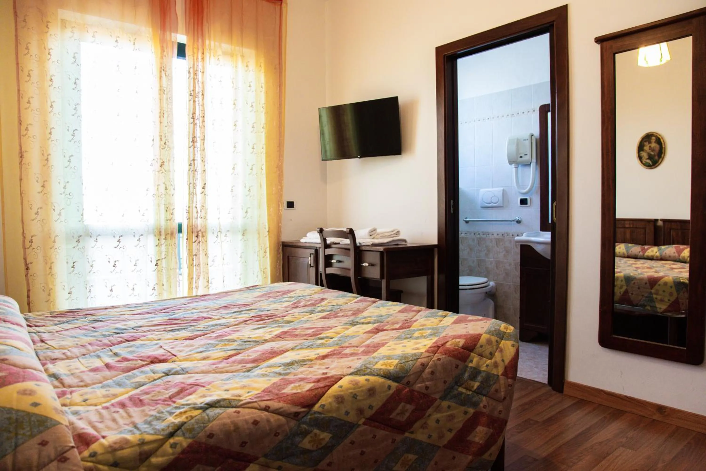 Bed in Hotel Pina Ristorante