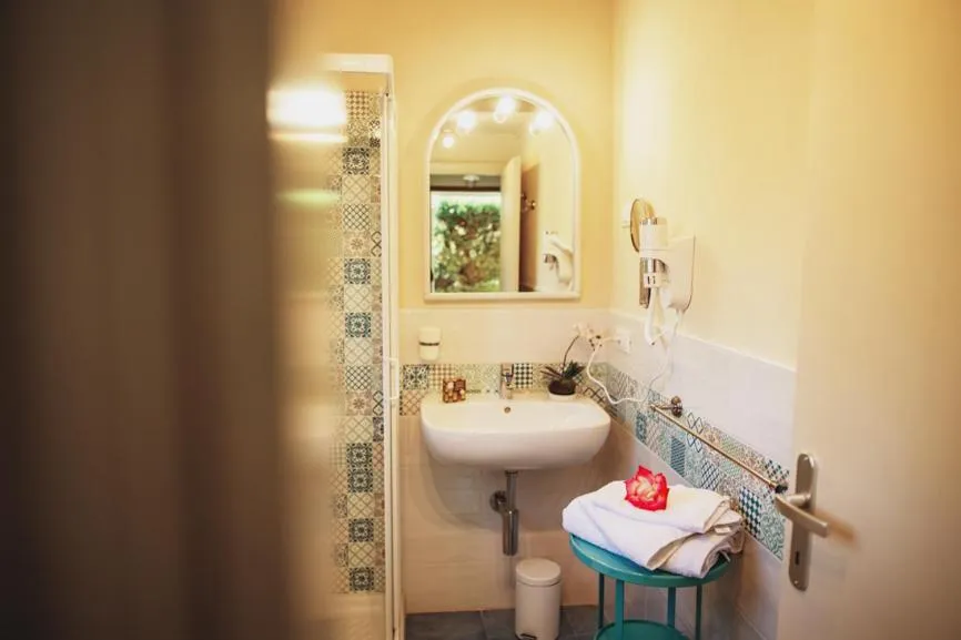 Bathroom in Residence il Mandorlo