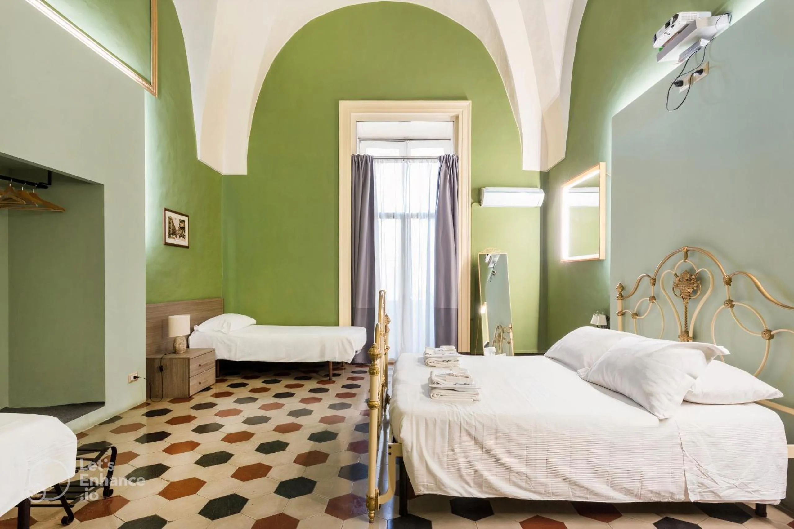 Bedroom, Bed in Let's B&B