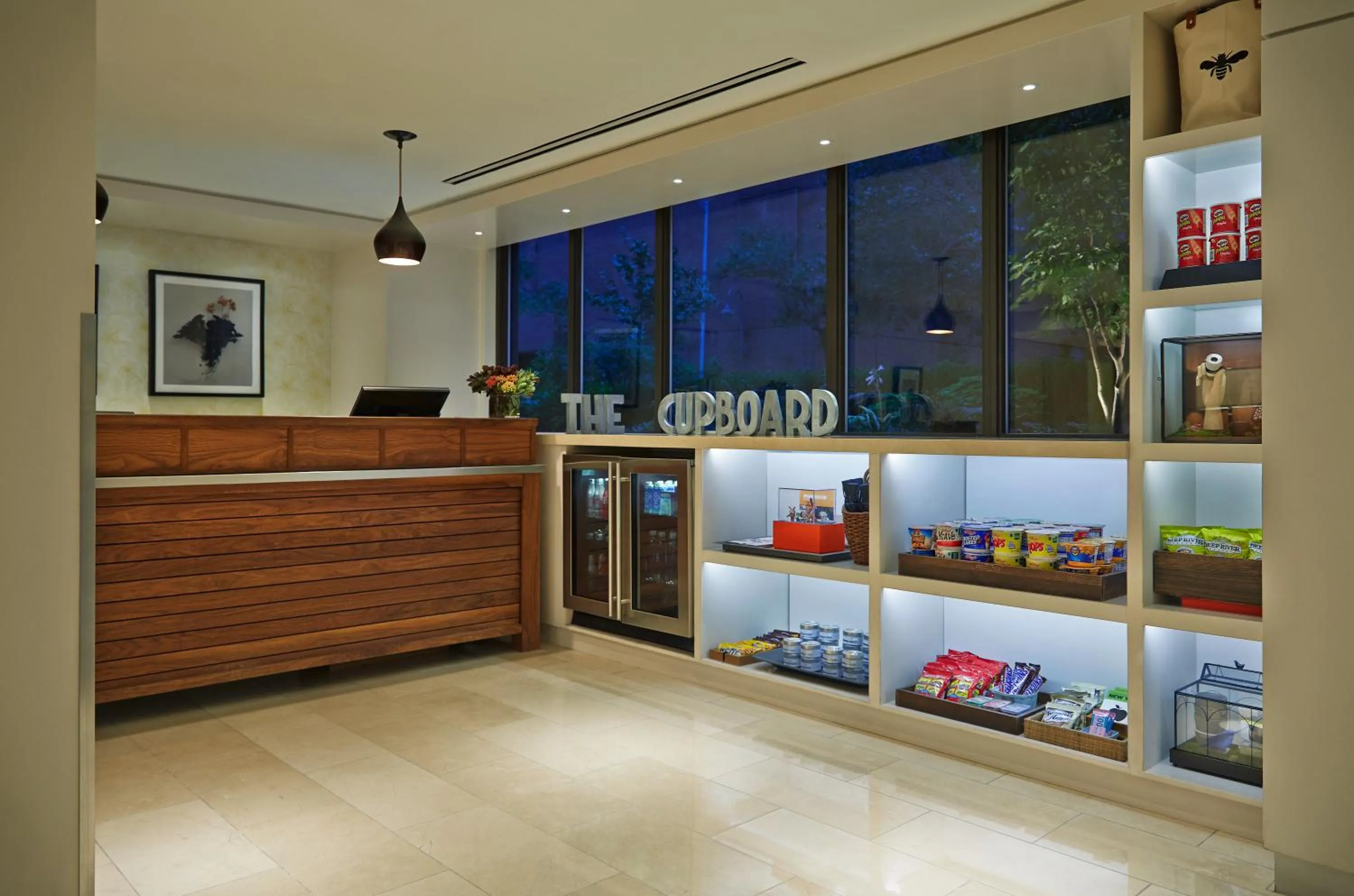 Lobby or reception in The Gardens Sonesta ES Suites New York