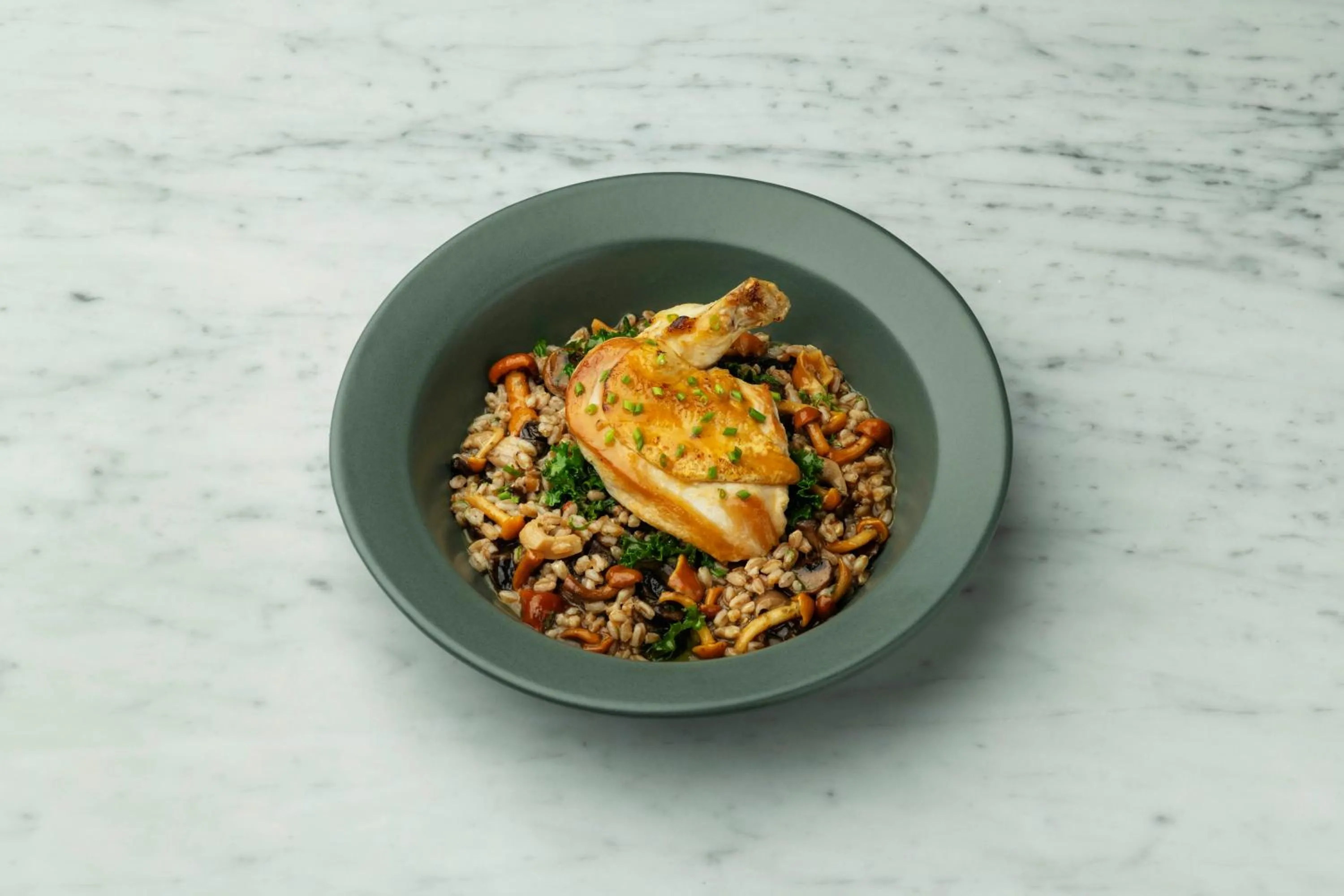 Restaurant/places to eat in The Benjamin Royal Sonesta New York