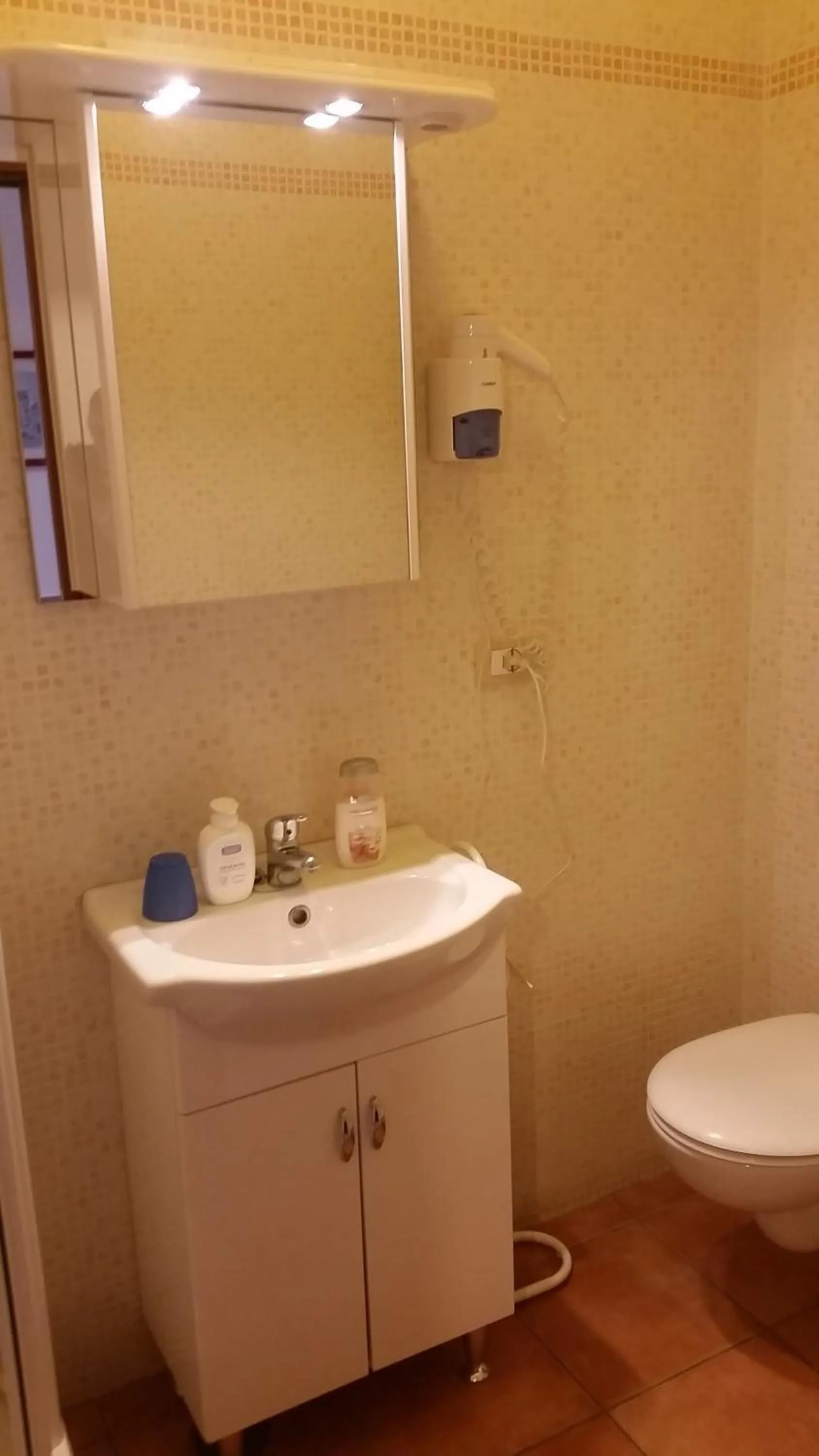 Bathroom in Vecchia Roma Resort