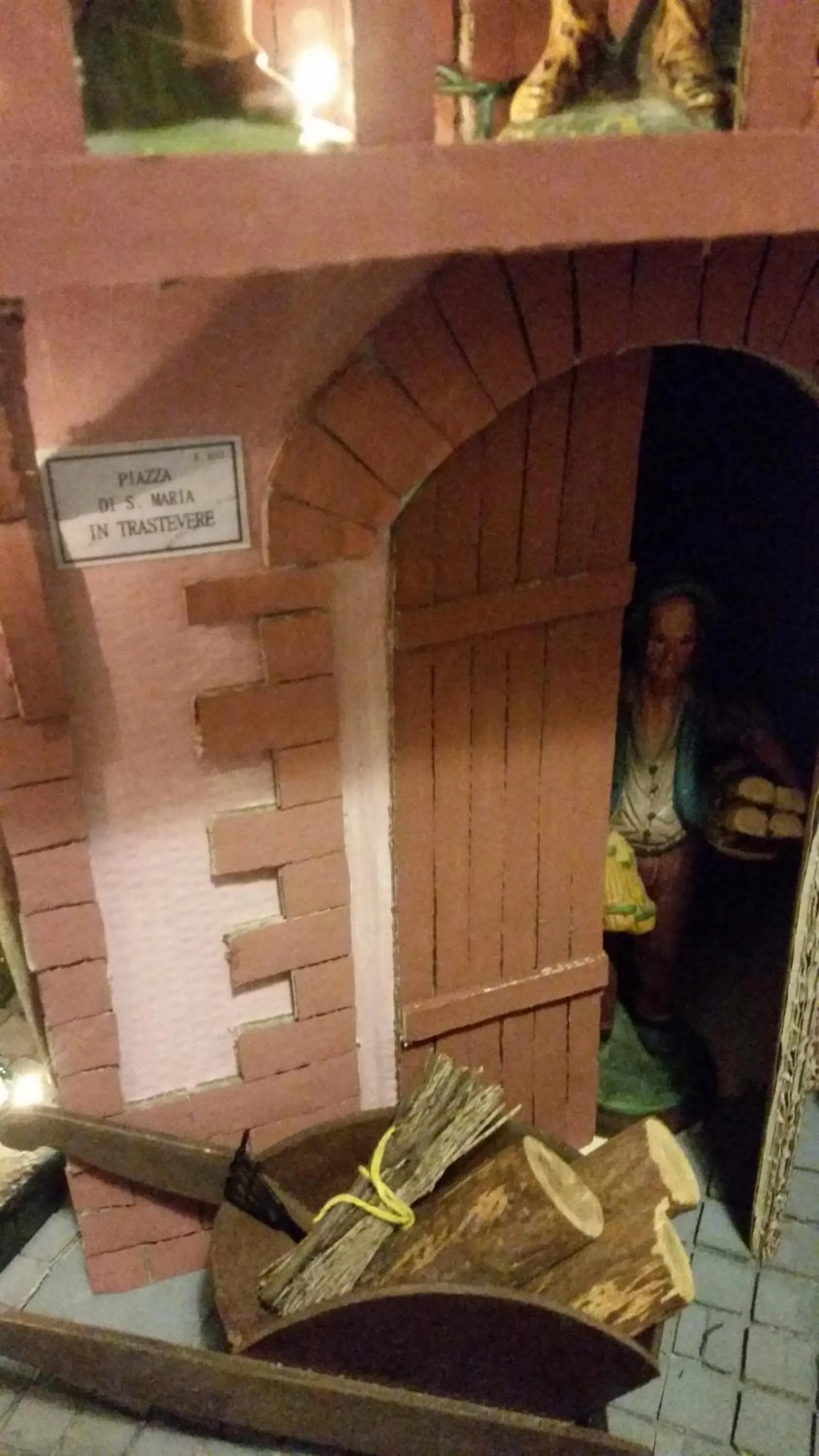 Decorative detail in Vecchia Roma Resort