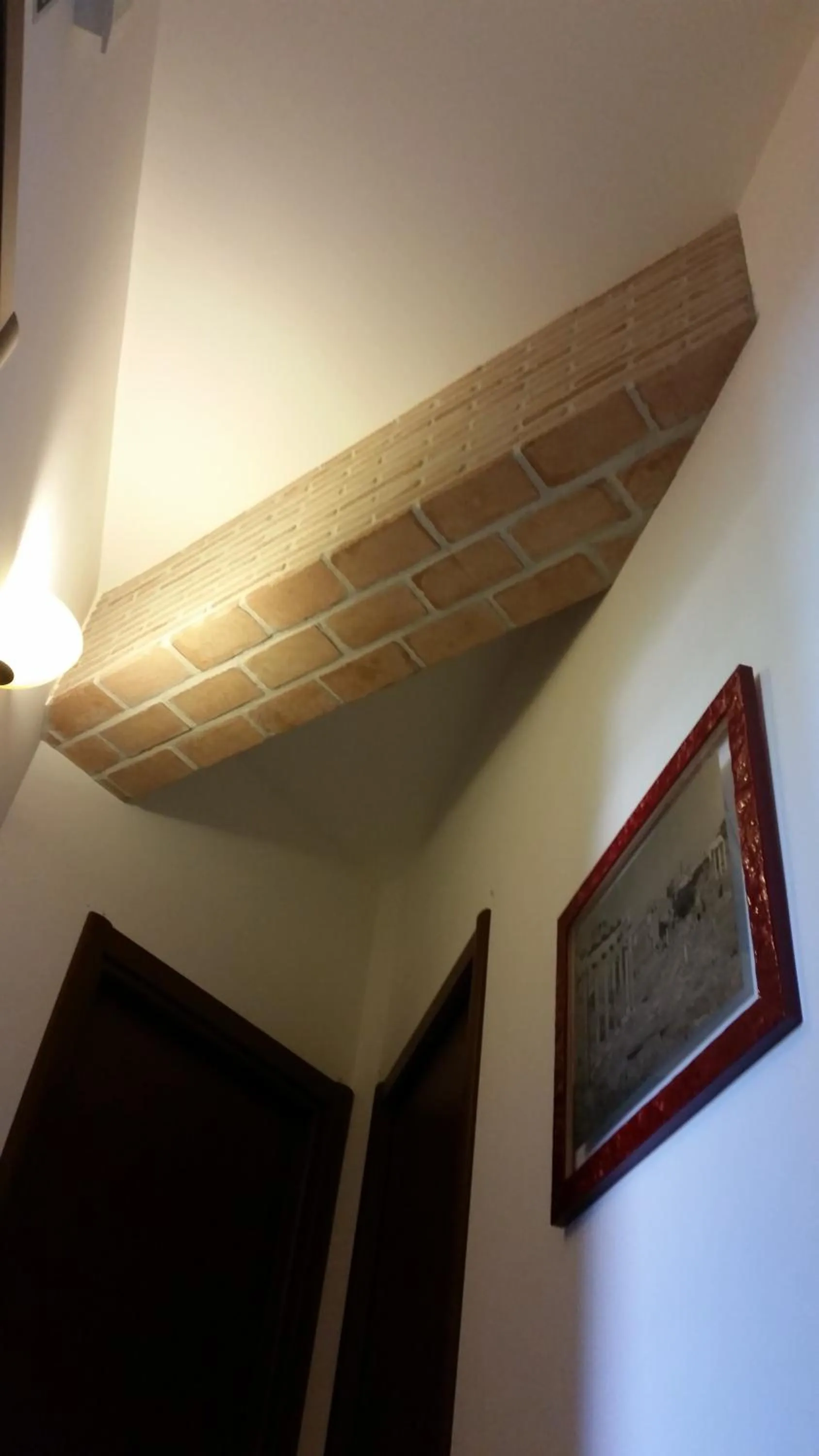 Decorative detail in Vecchia Roma Resort