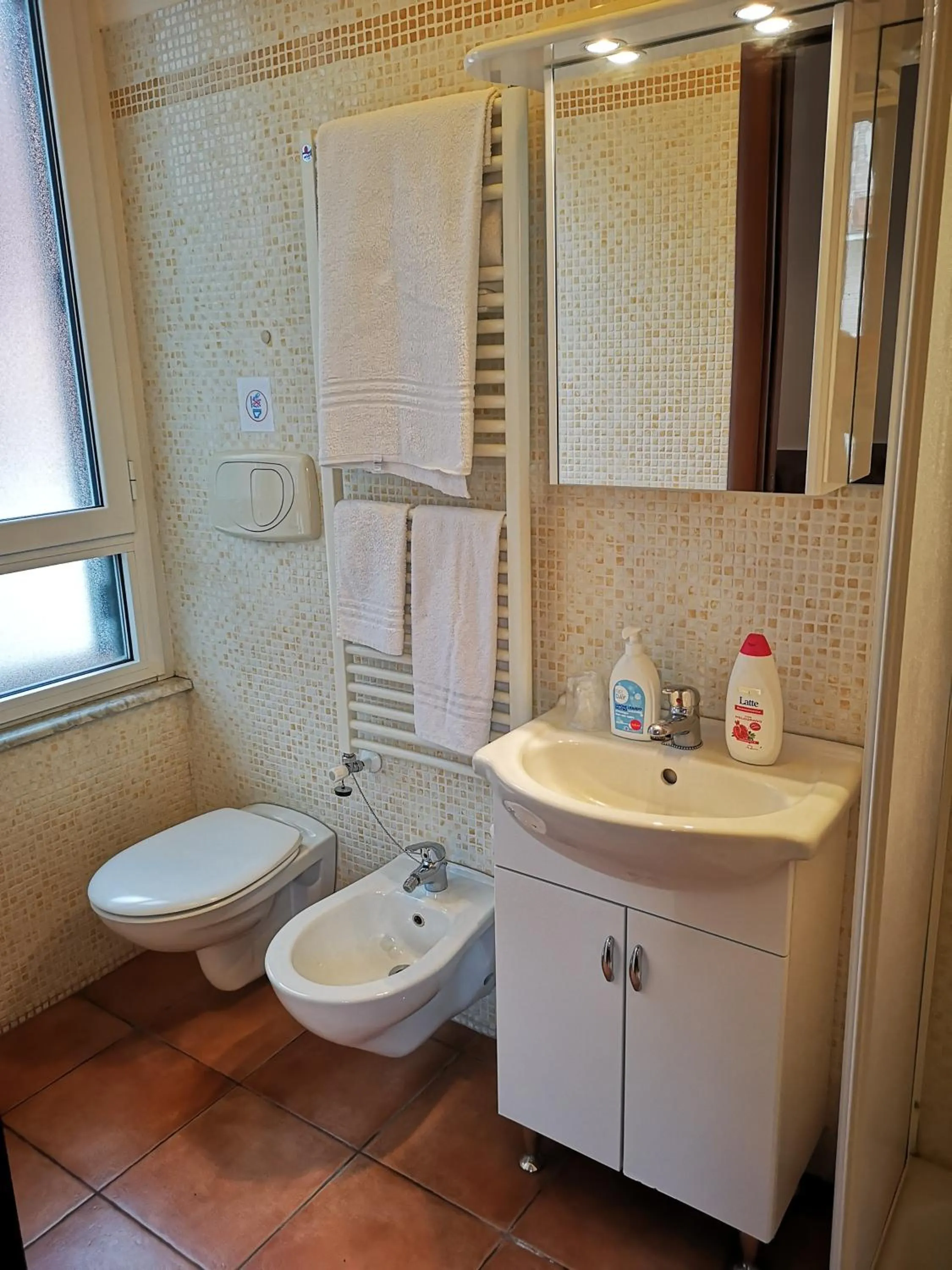 Bathroom in Vecchia Roma Resort