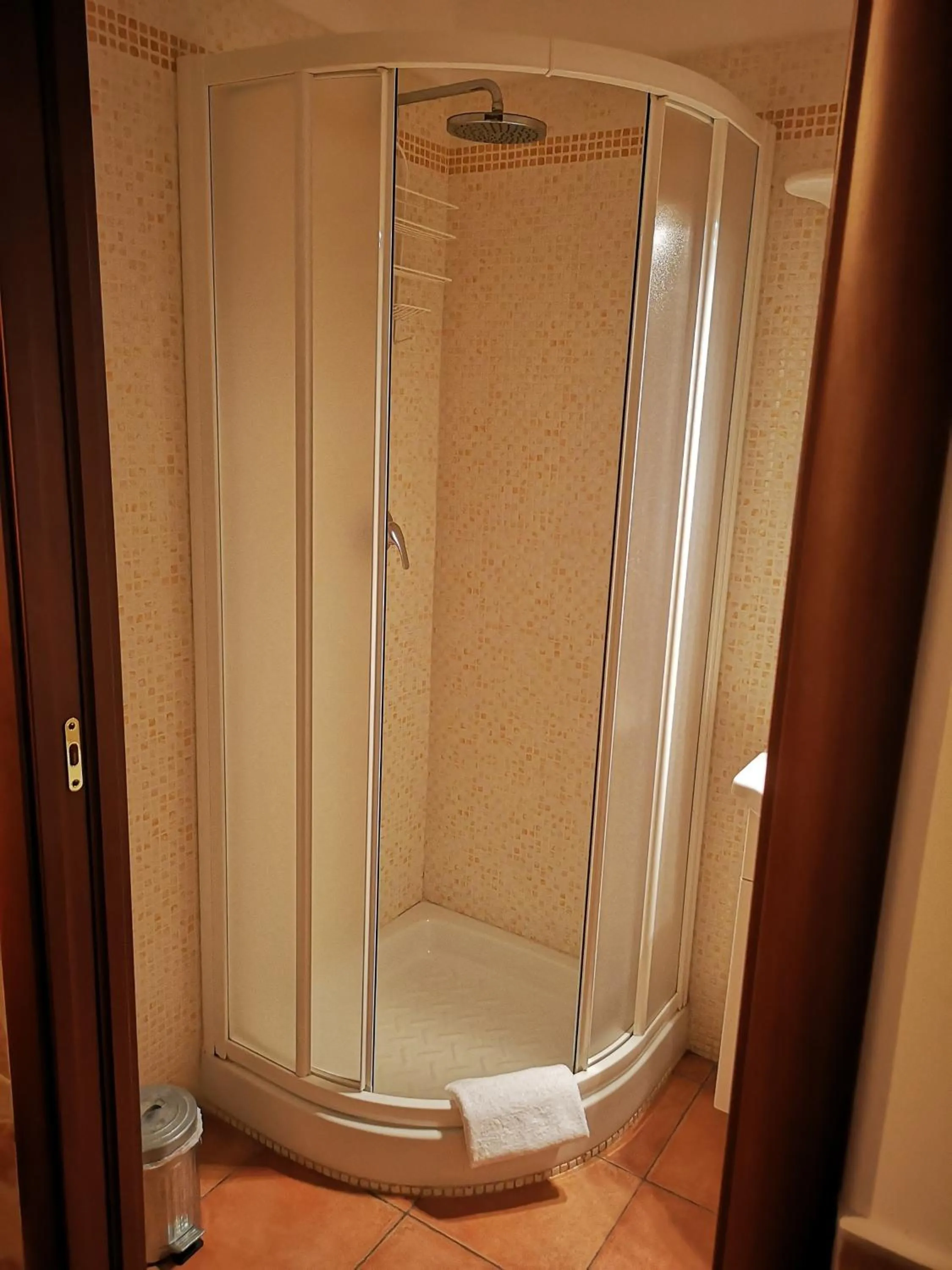 Bathroom in Vecchia Roma Resort