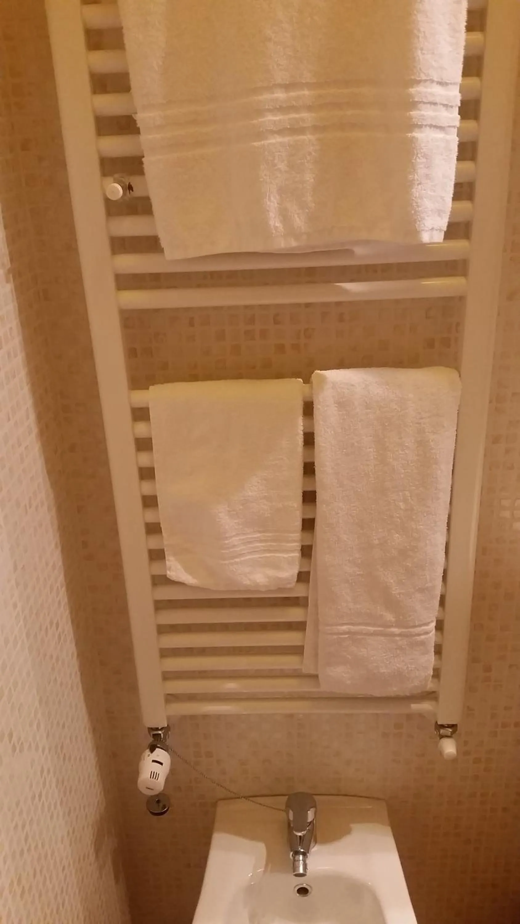 Bathroom in Vecchia Roma Resort